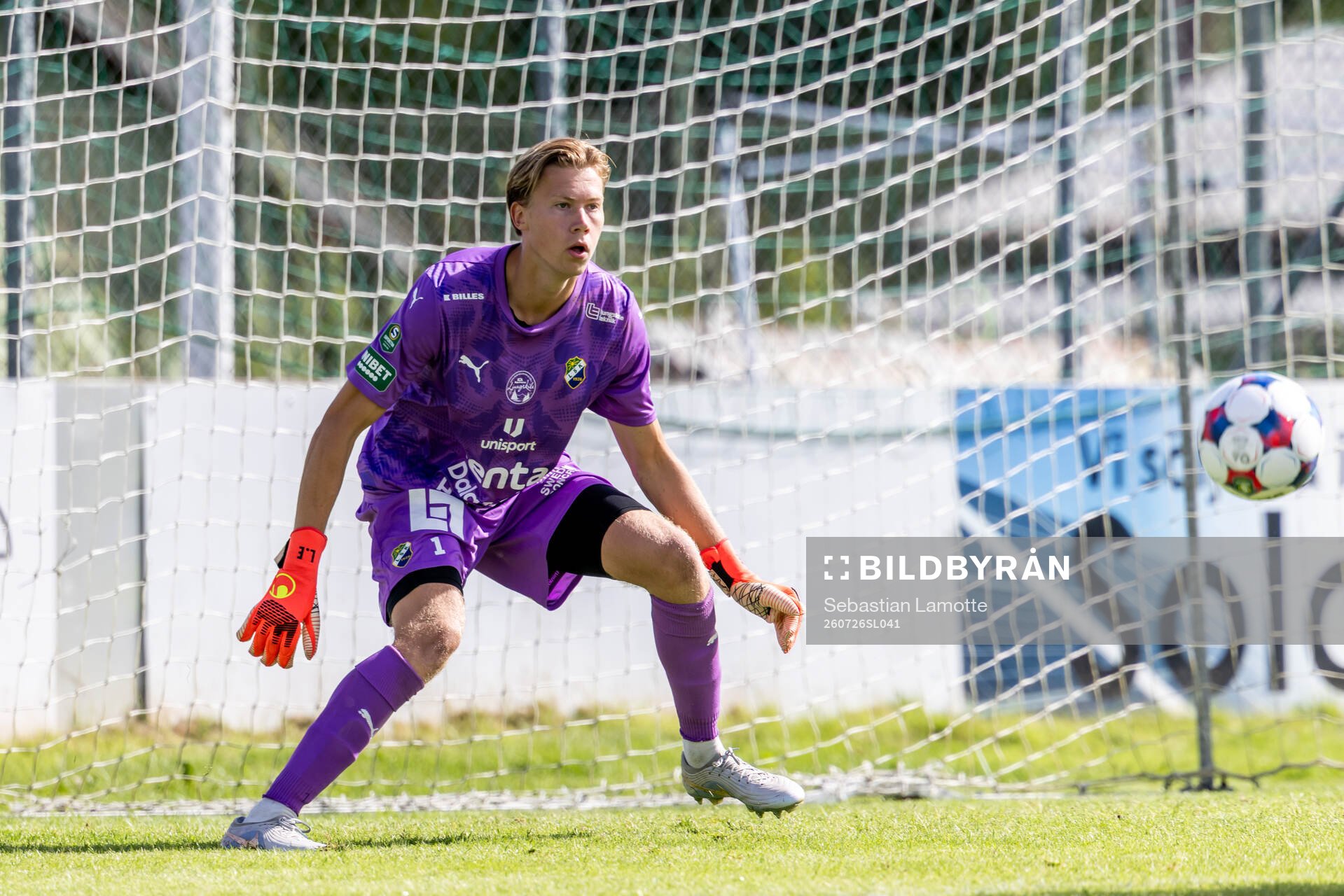 Ljungskiles målvakt Lukas Eriksson