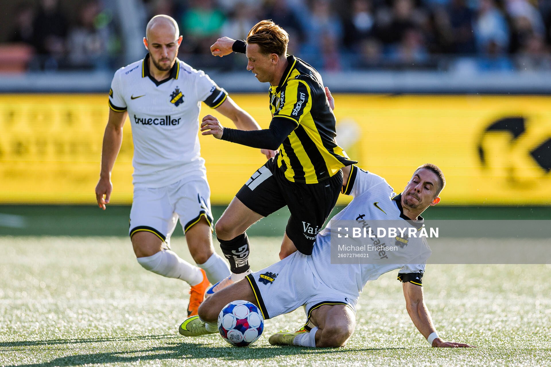 Häckens Julius Lindberg och AIKs Dino Besirovic