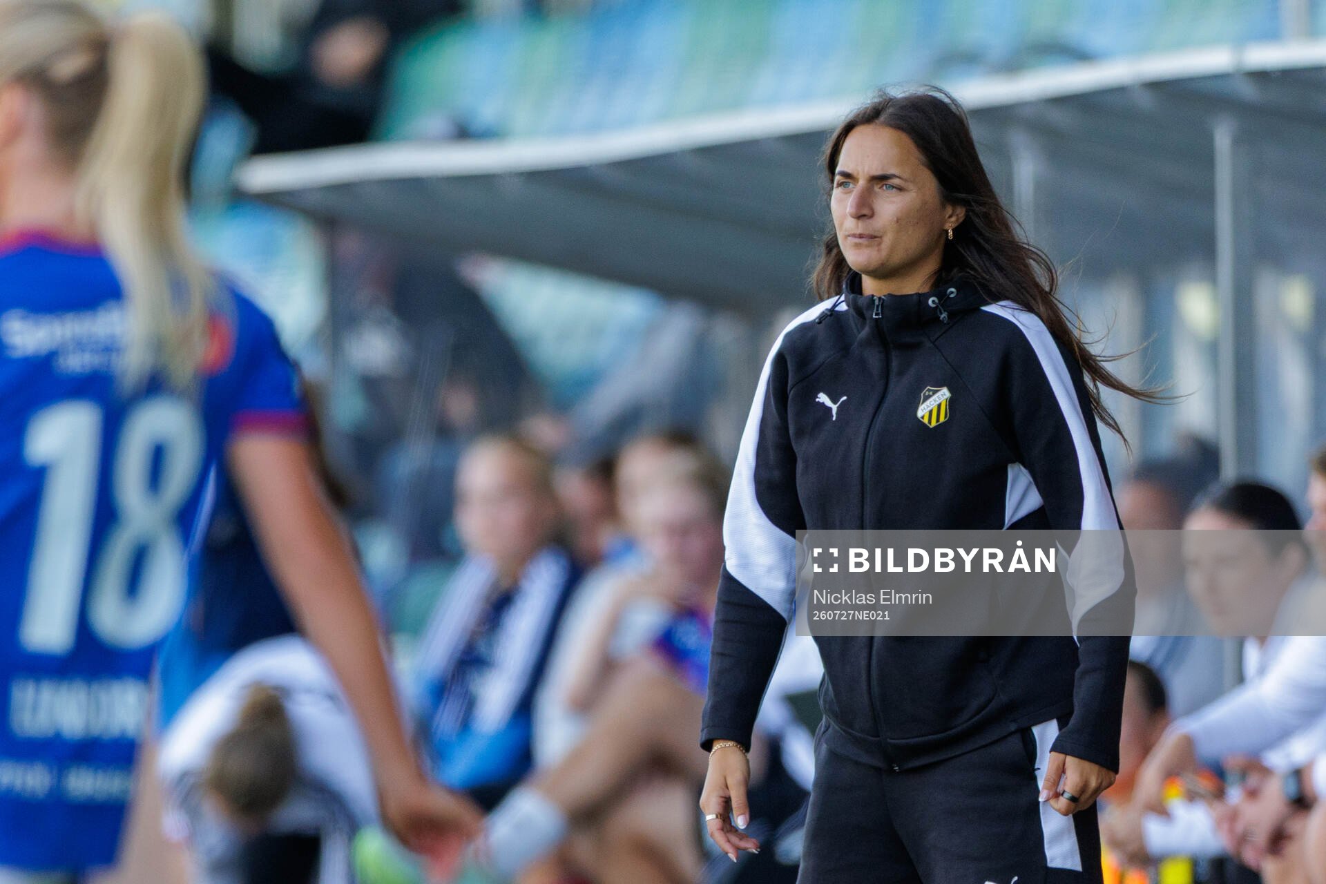 Häckens tränare Elena Sadiku