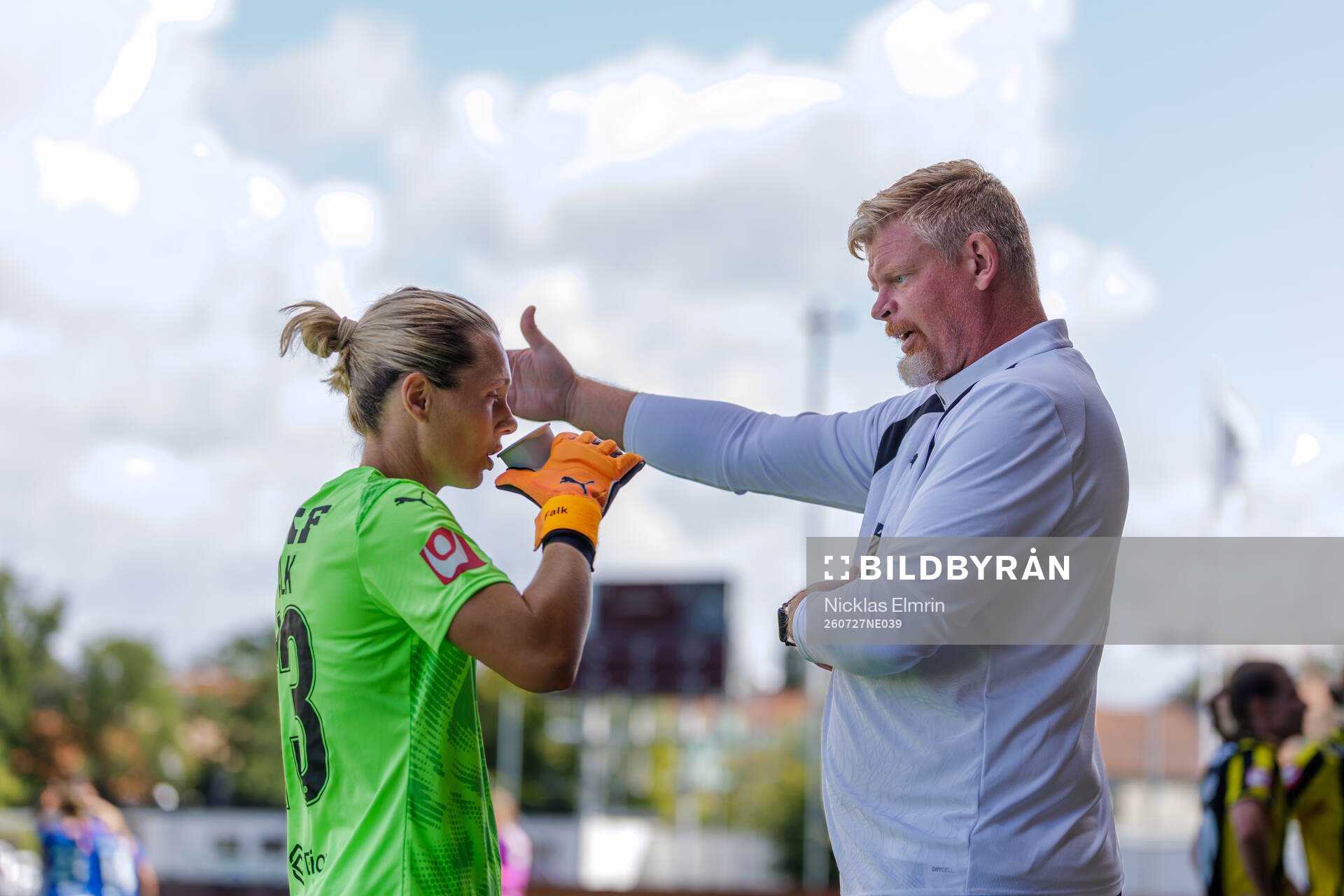 Häckens målvakt Jennifer Falk och Häckens