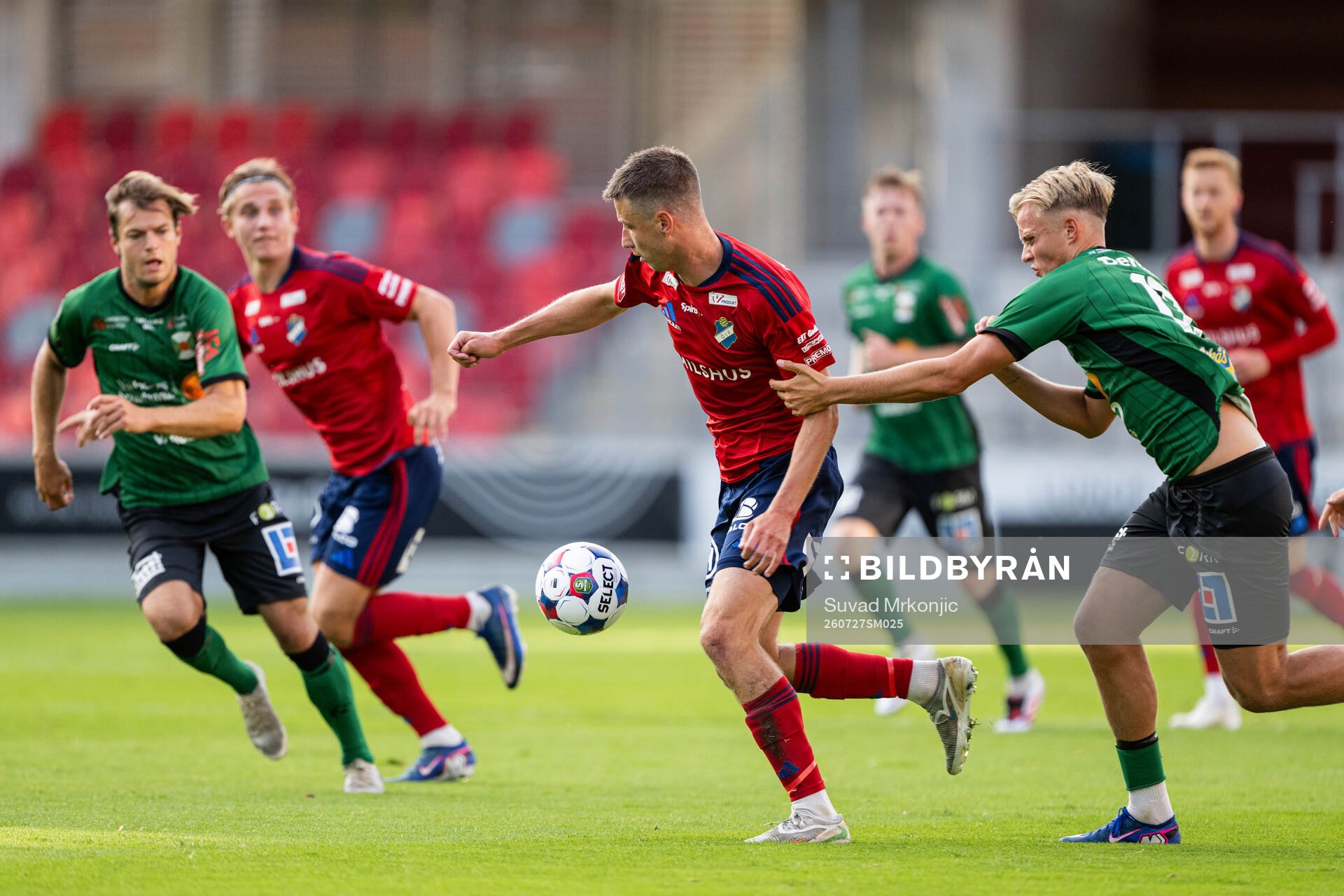 Östers Filip Olsson och Varbergs Edvin Tellgren