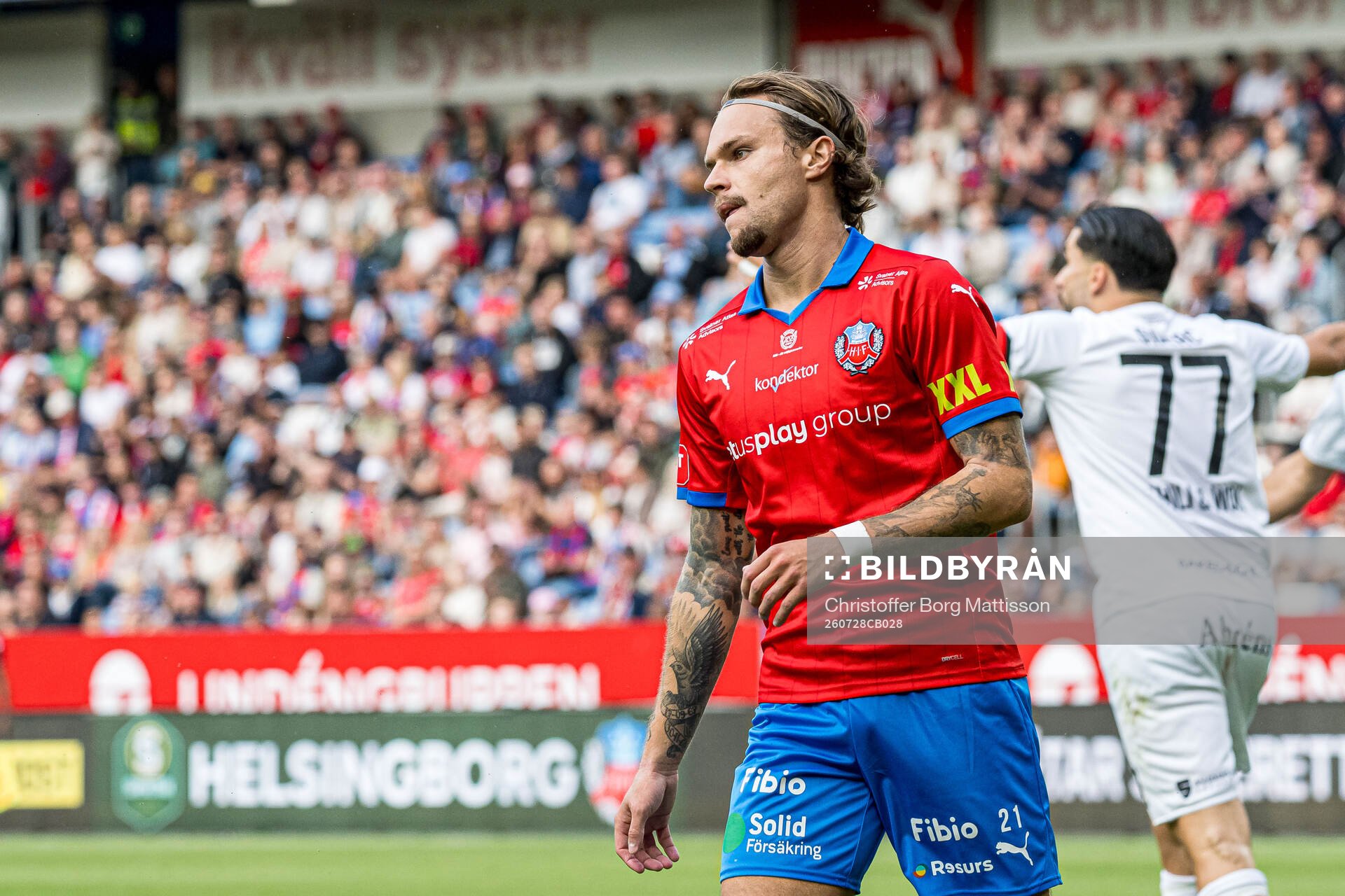 Helsingborgs Julian Larsson deppar