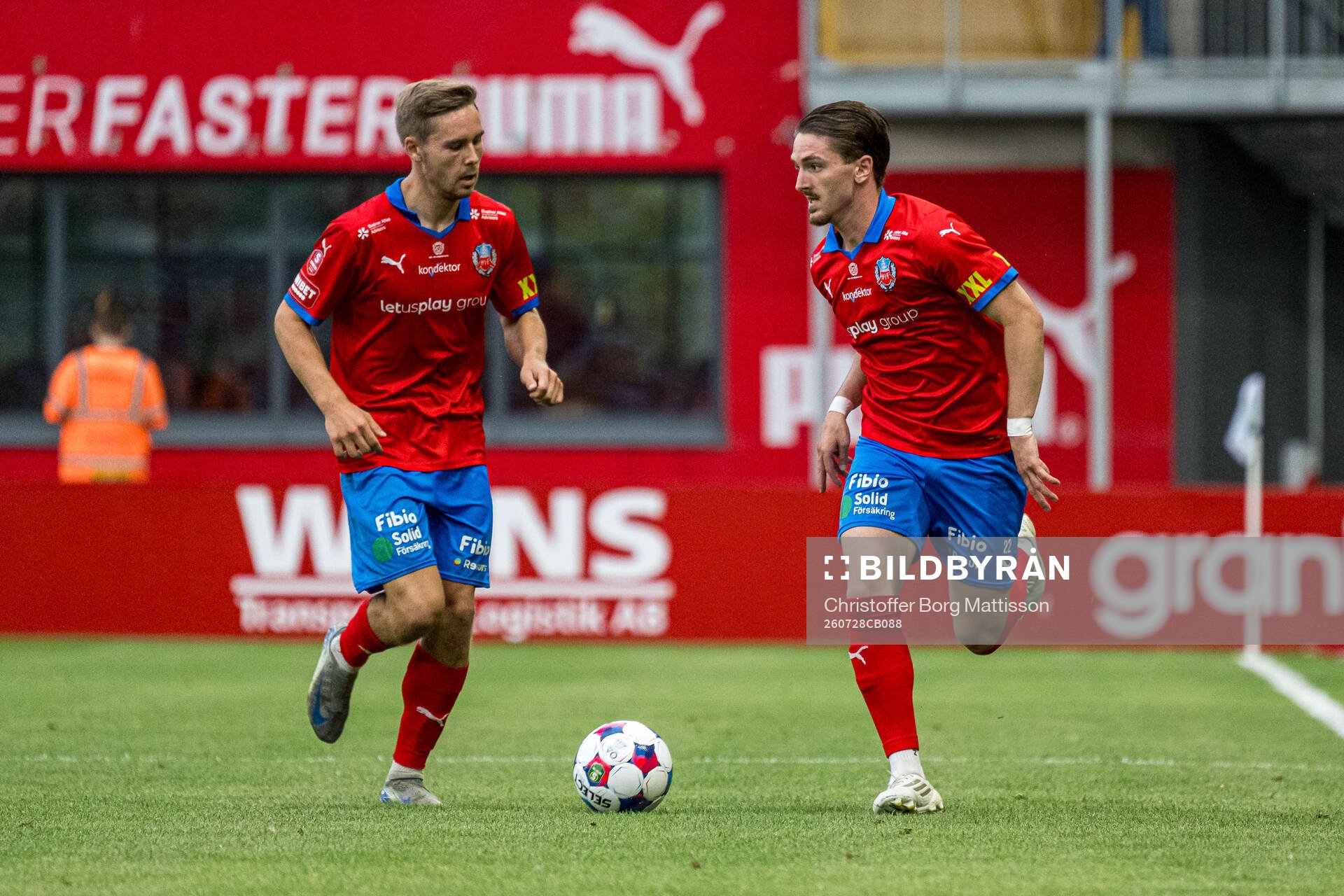 Helsingborgs Simon Bengtsson och Timothe Rupil