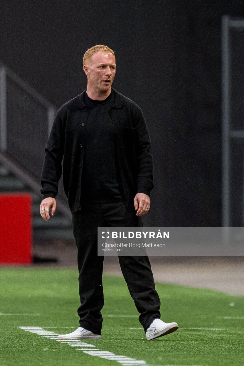 Helsingborgs manager Stevie Grieve