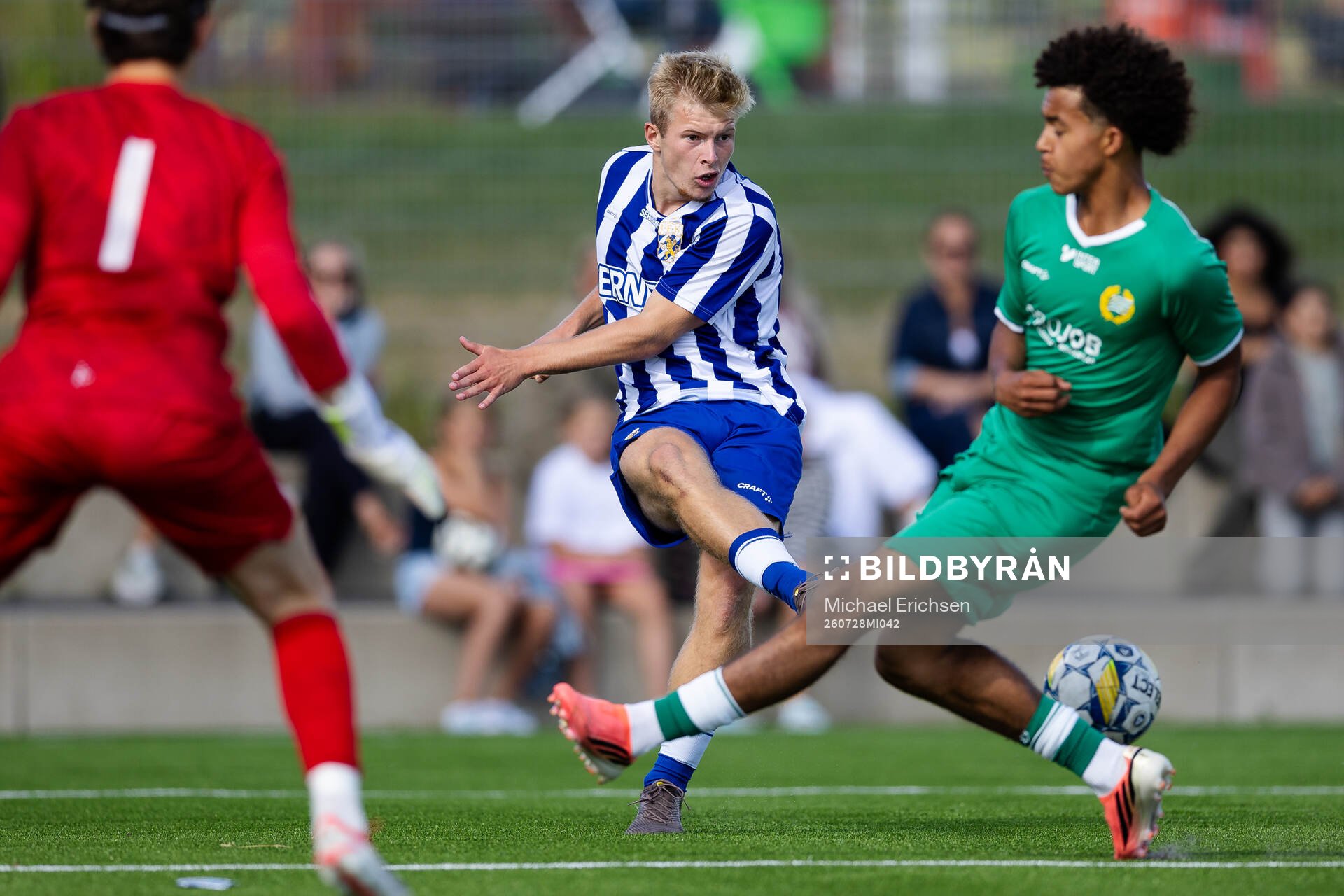 IFK Göteborgs William Andersson och Hammarbys Ison Lindsay