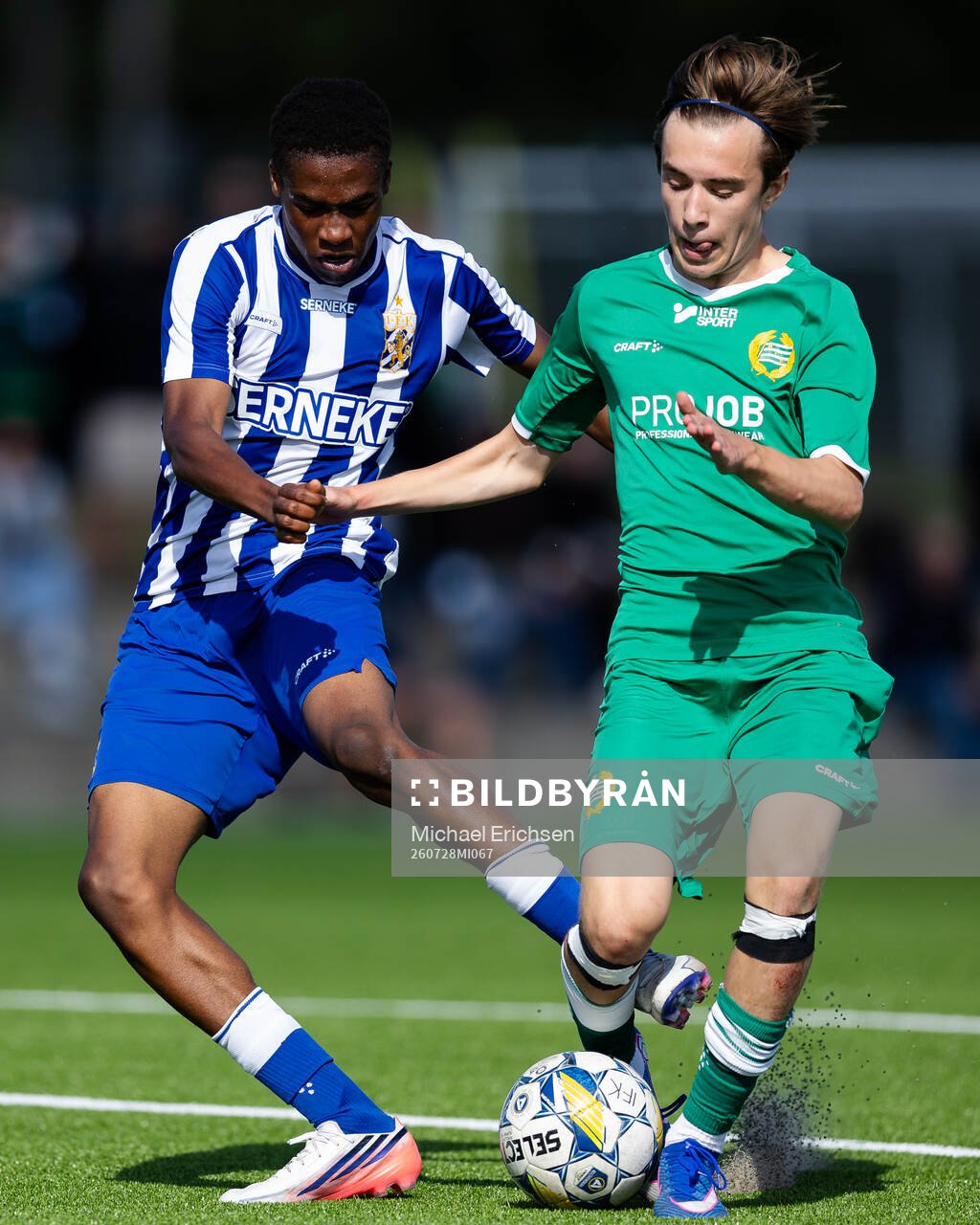 IFK Göteborgs Mikel Alex och Hammarbys Samuel Dahlgren