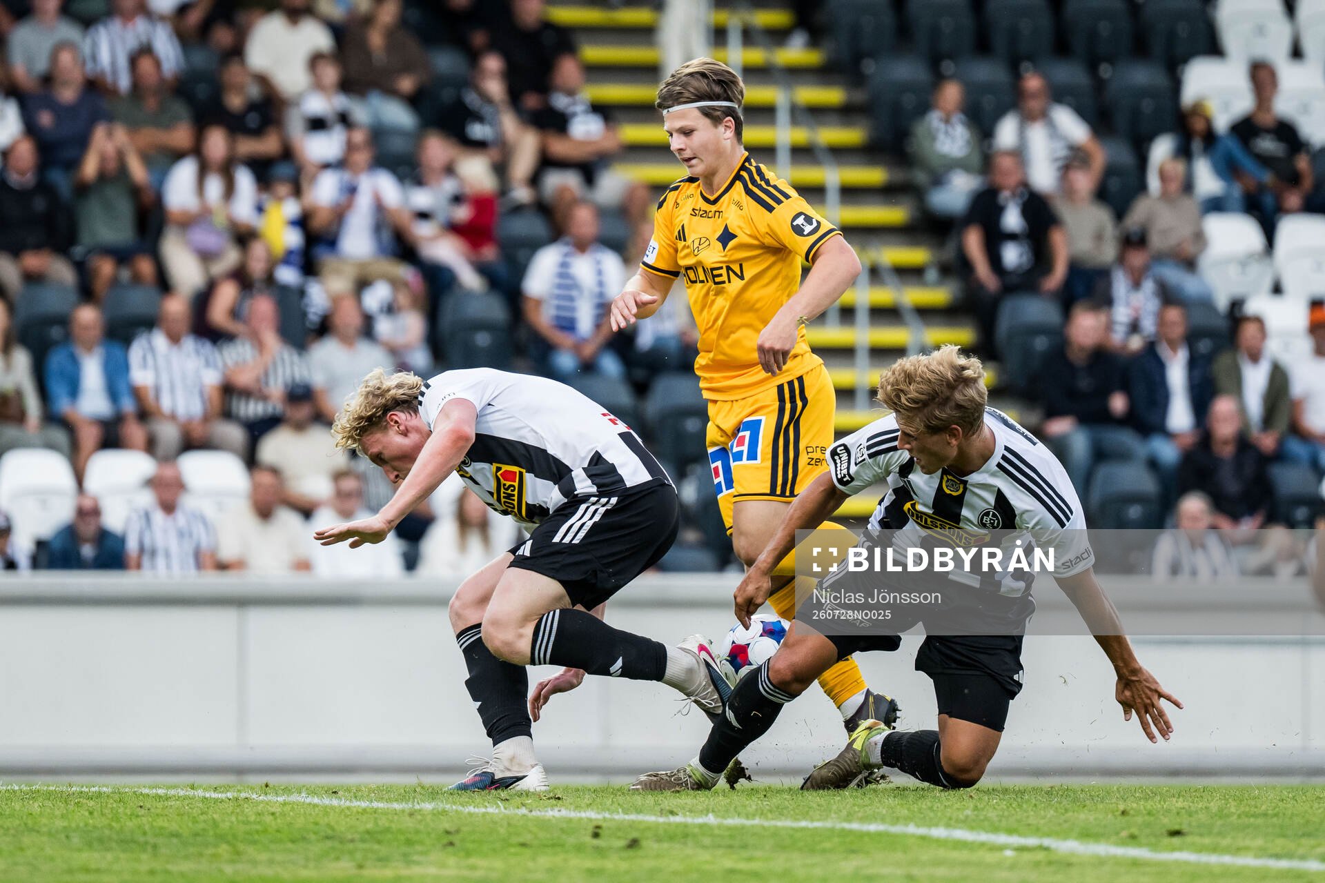 Landskronas Gustaf Bruzelius och IFK Norrköpings Axel