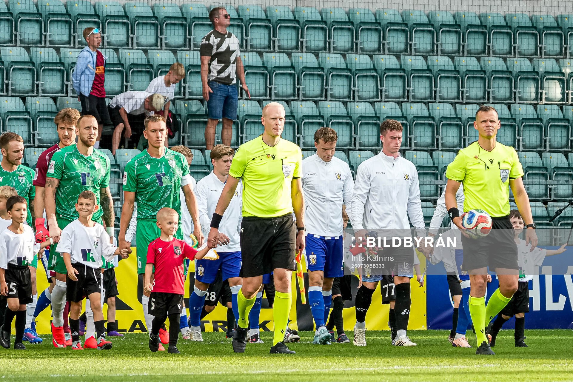 Players of Levadia Tallinn and IFK Göteborg