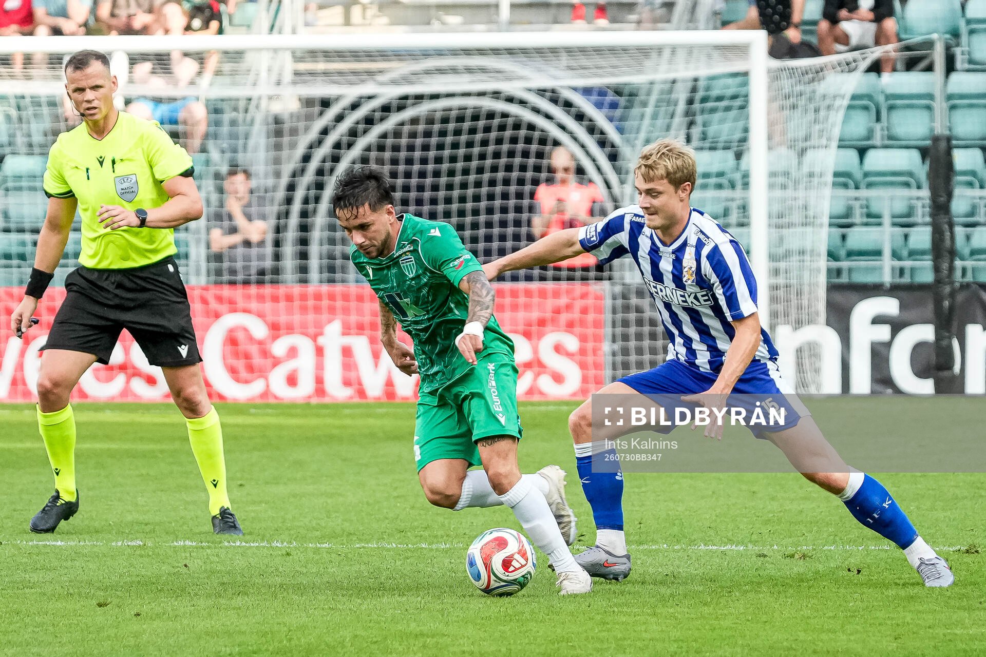 João Pedro of Levadia Tallinn and David Kruse of IFK