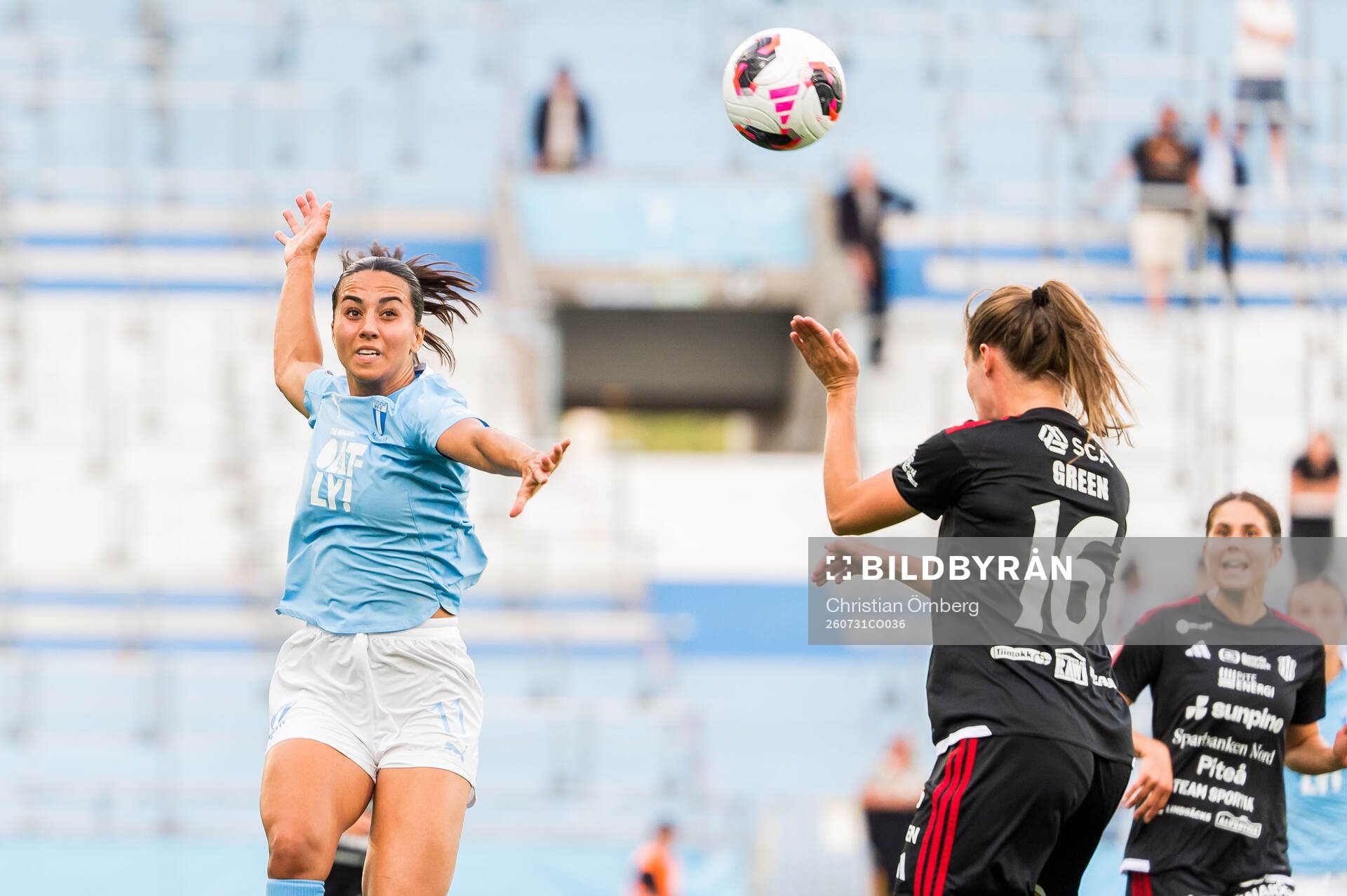 Malmö FFs Vesna Milivojevic och Piteås Maja Green