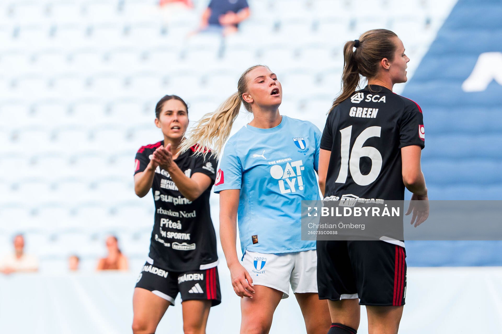Malmö FFs Ellen Löfqvist deppar