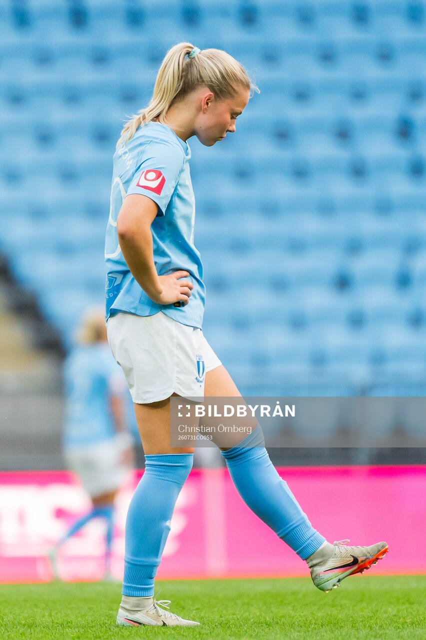 Malmö FFs Älvali Lindström deppar