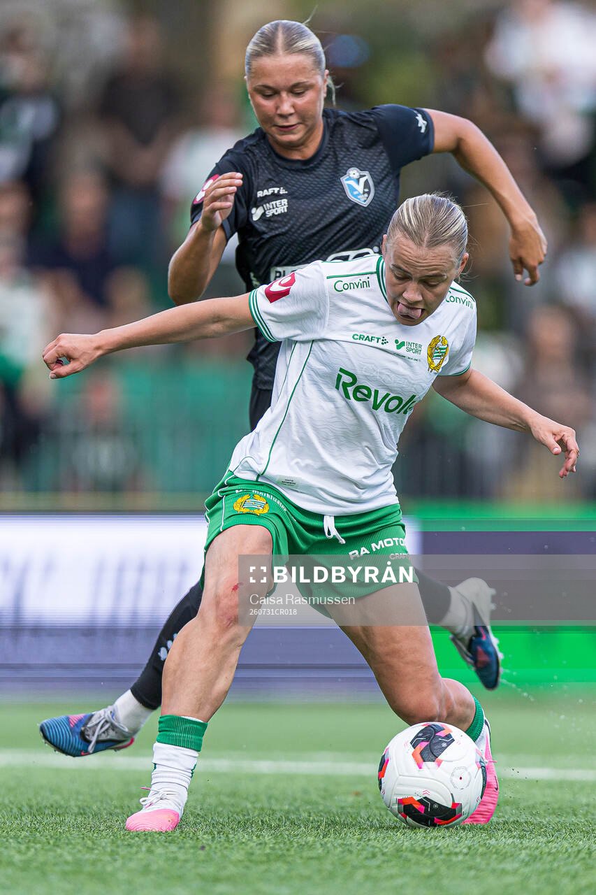 Hammarbys Mari Nyhagen och Växjö DFFs Alice Broman