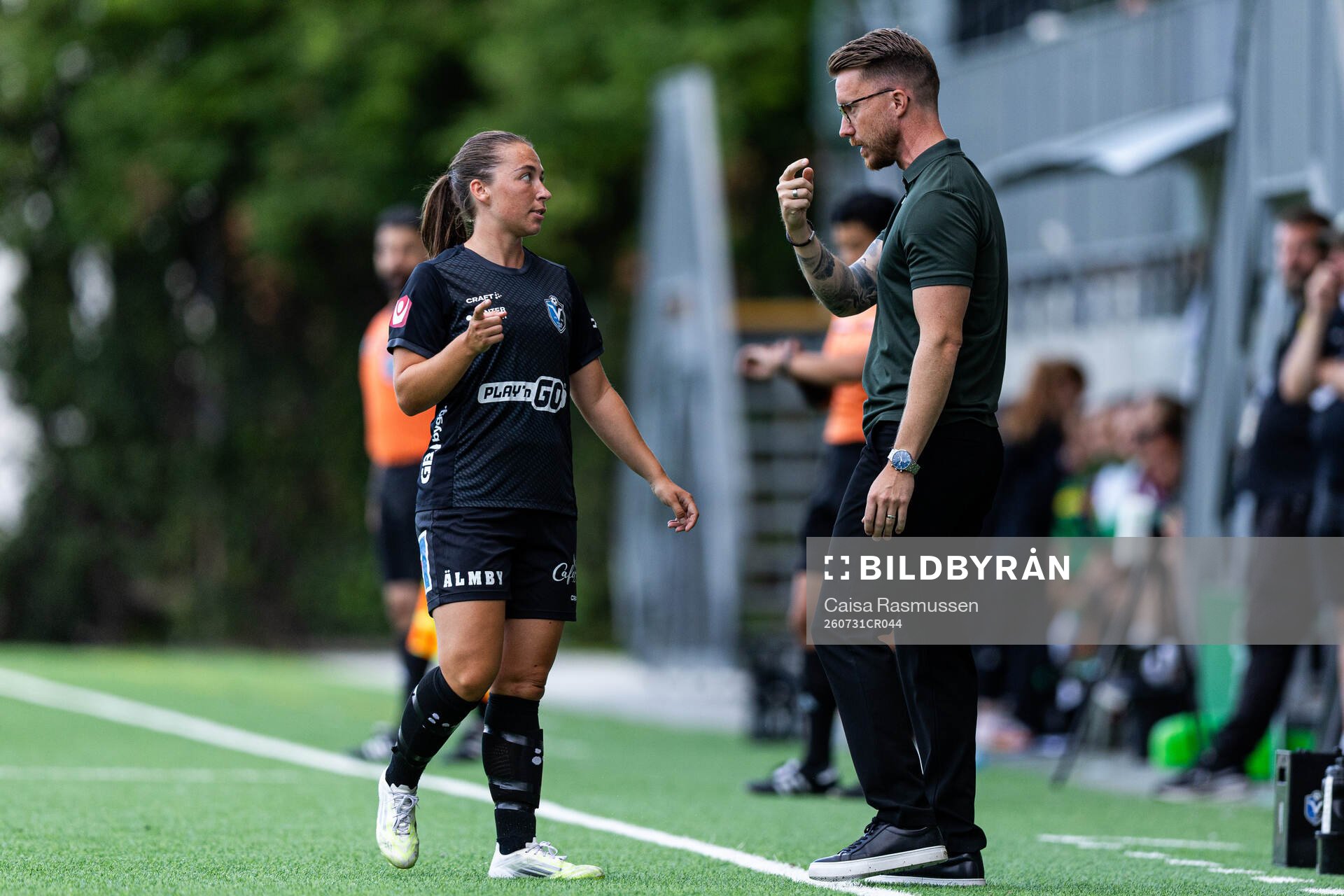 Växjö DFFs Mariann Høgh Nielsen och tränare Olof