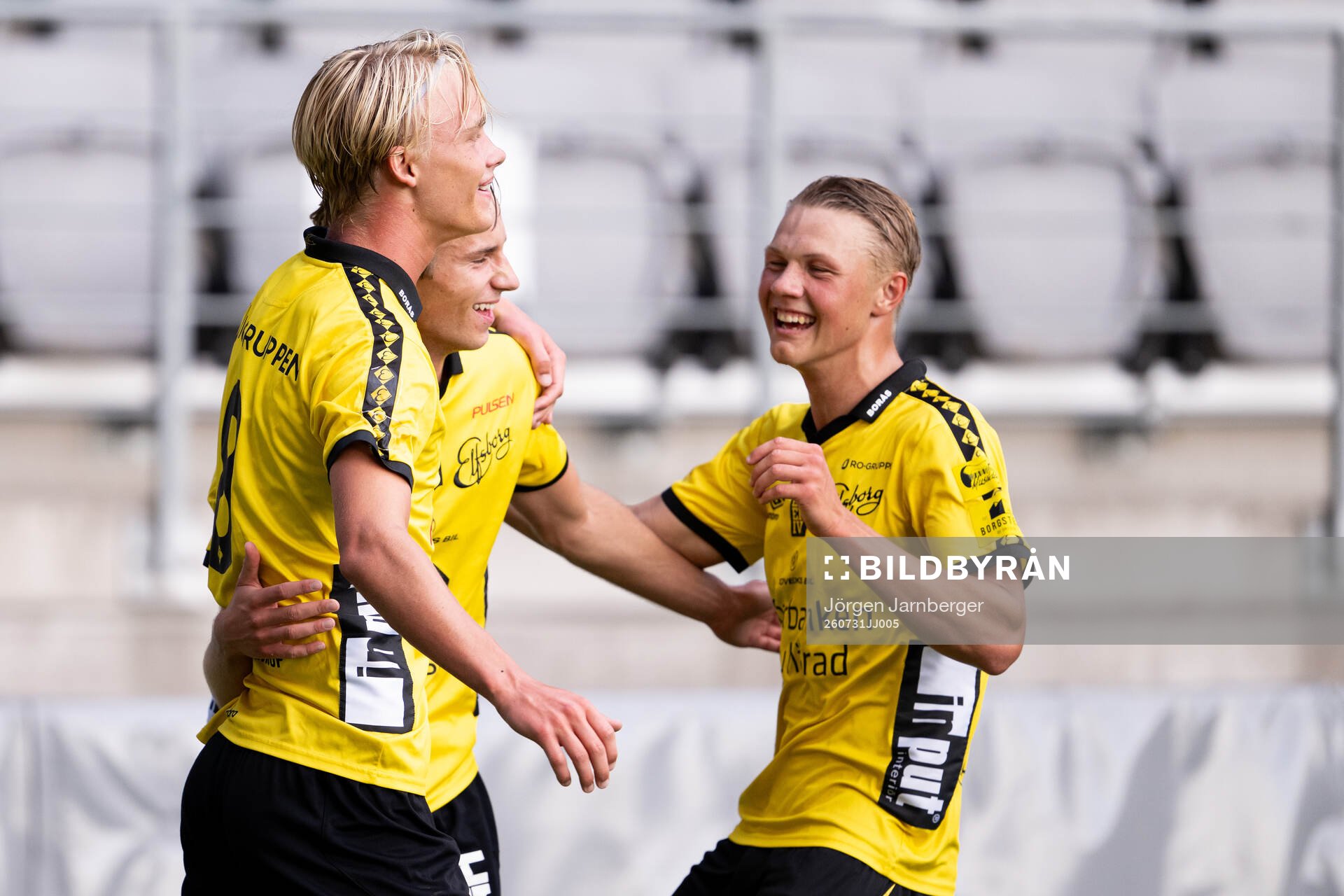 Elfsborgs Nils Roström jublar med Wilmer Carl Johansson