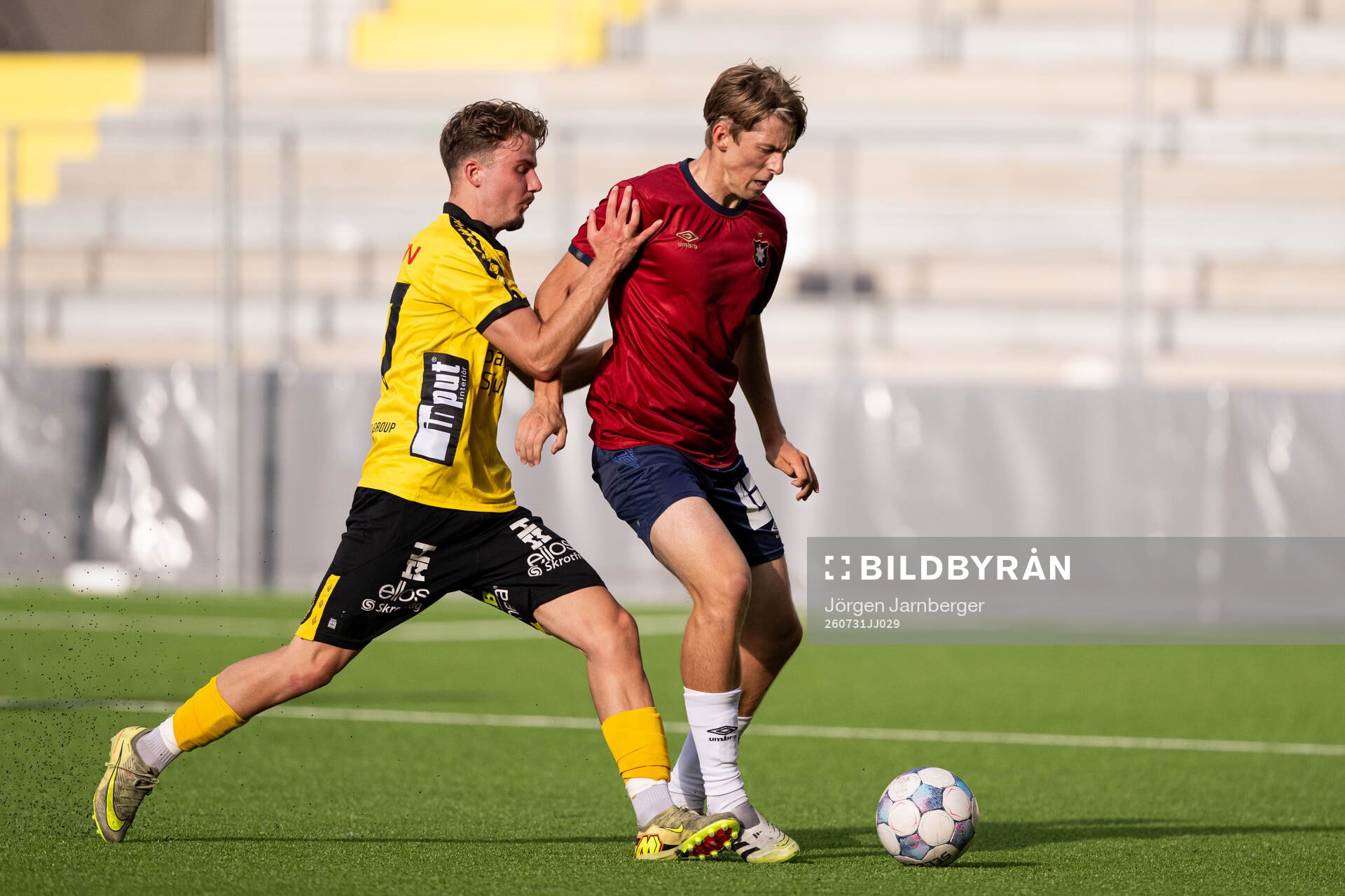 Elfsborgs Leo Sejdia  och Örgrytes Noel Jönsson