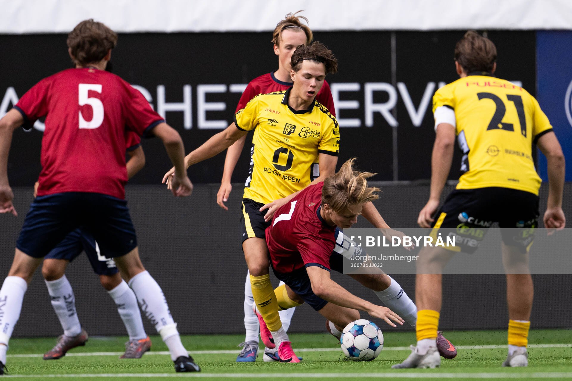 Elfsborgs Lucas Löngårdh och Örgrytes Charlie Malm