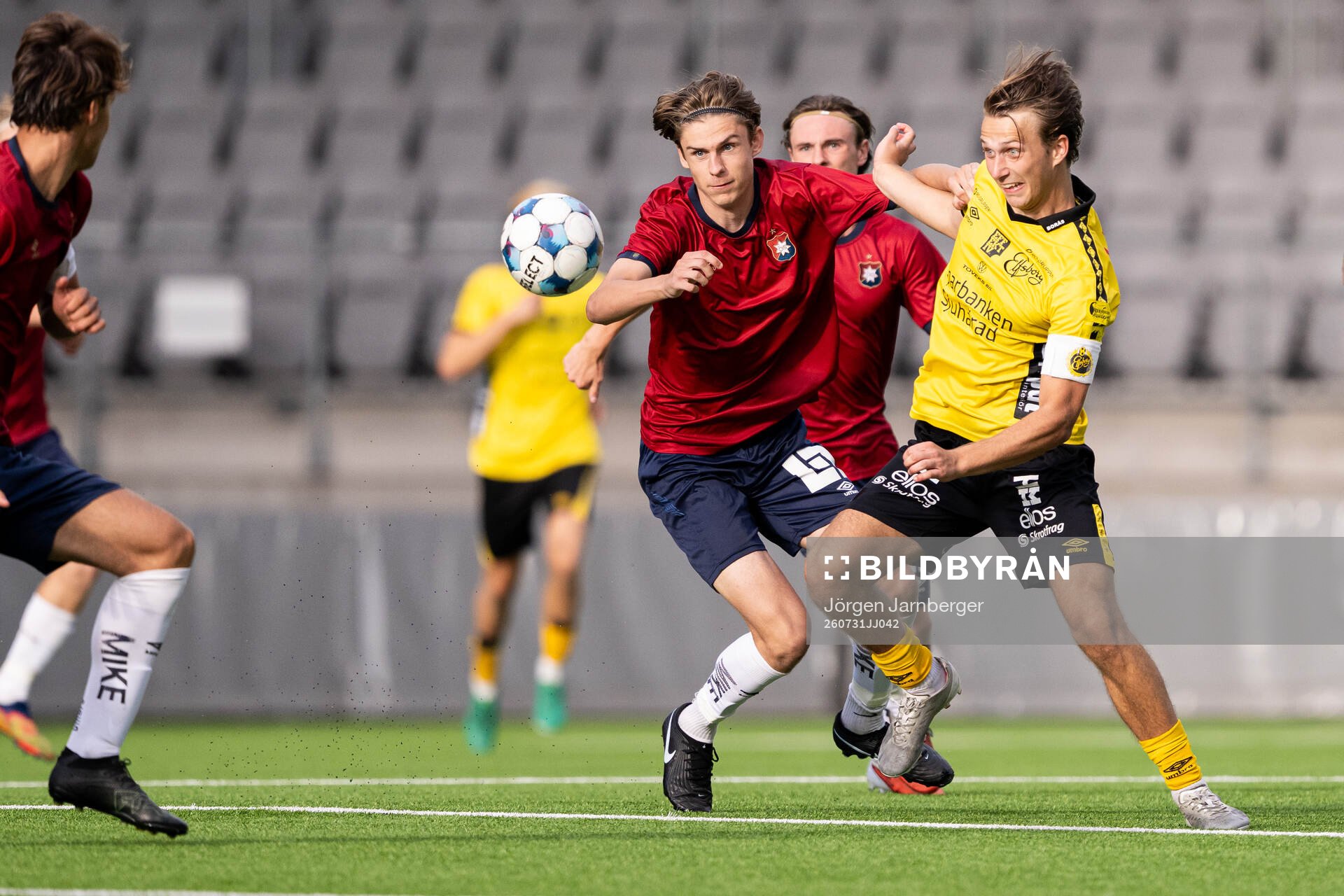 Örgrytes Malte Tiderman och Elfsborgs Adam Wetterlov