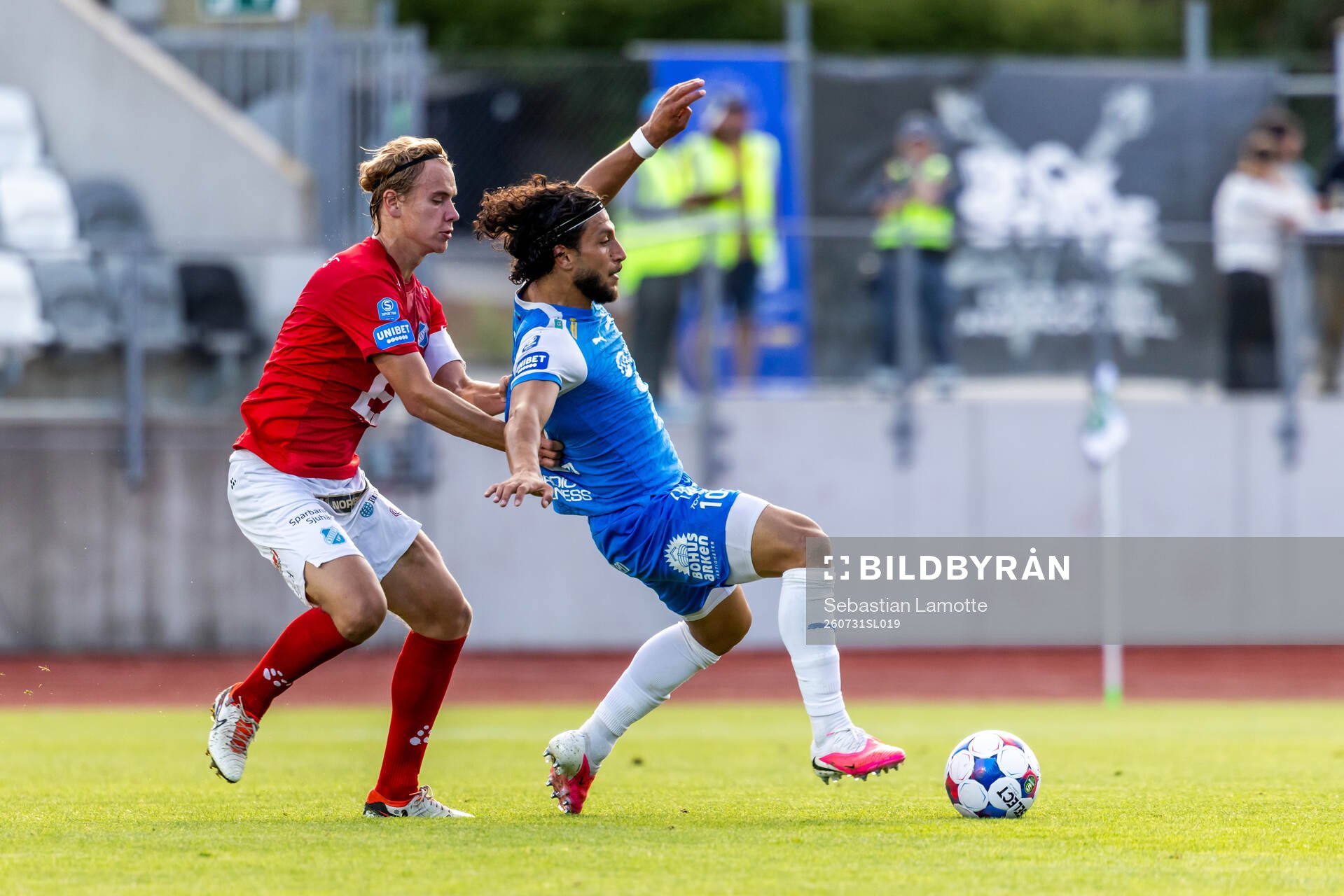 Norrbys Vidar Svendsén och Oddevolds Leonardo Farah Shahin