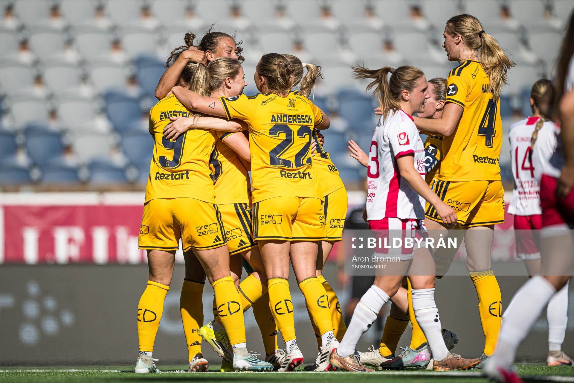 IFK Norrköpings Paula Broddner Klingspor jublar