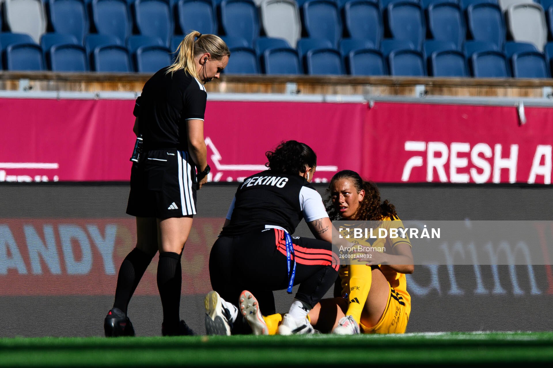 IFK Norrköpings Malva Larsson har ont