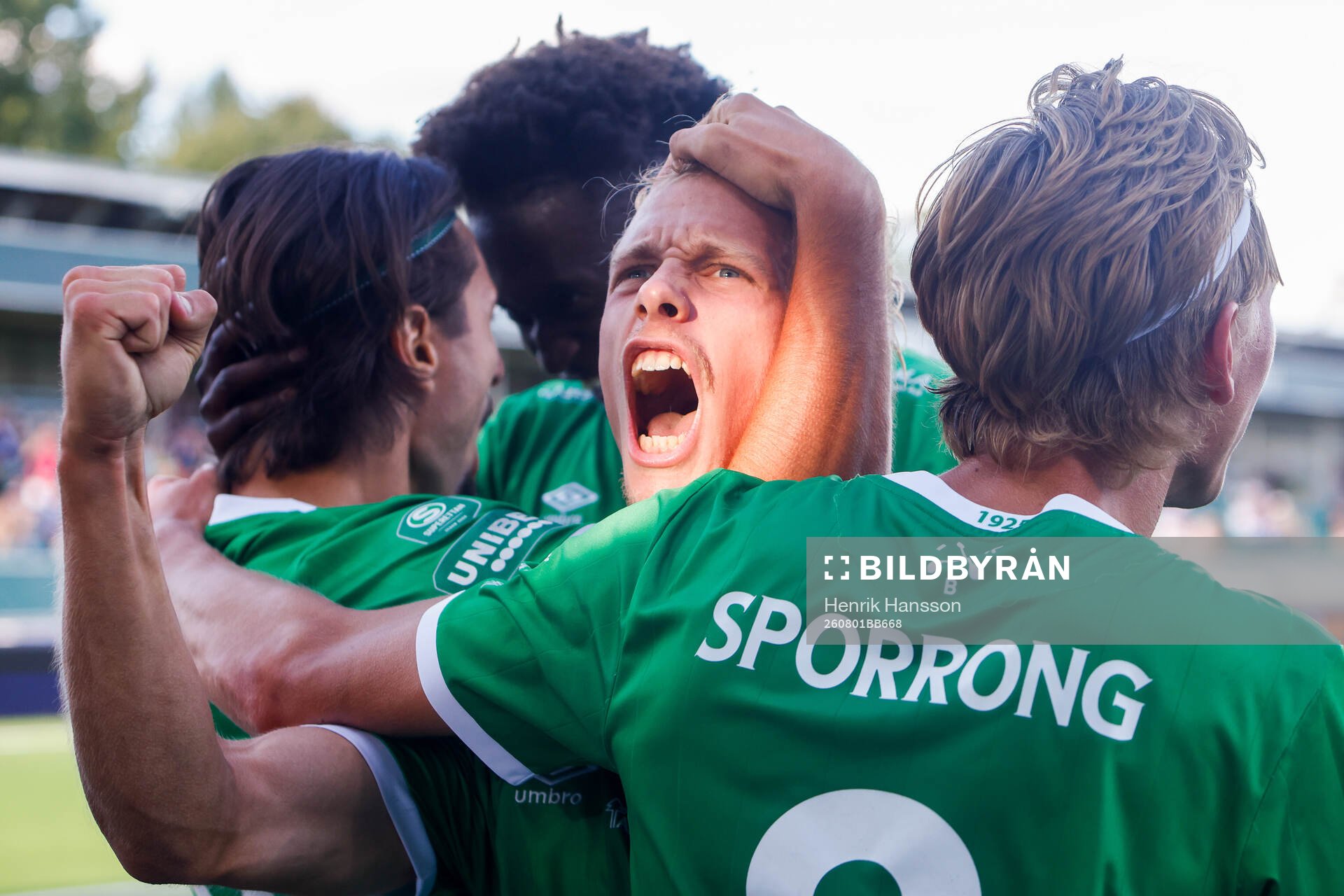 Brages Alex Mortensen jublar