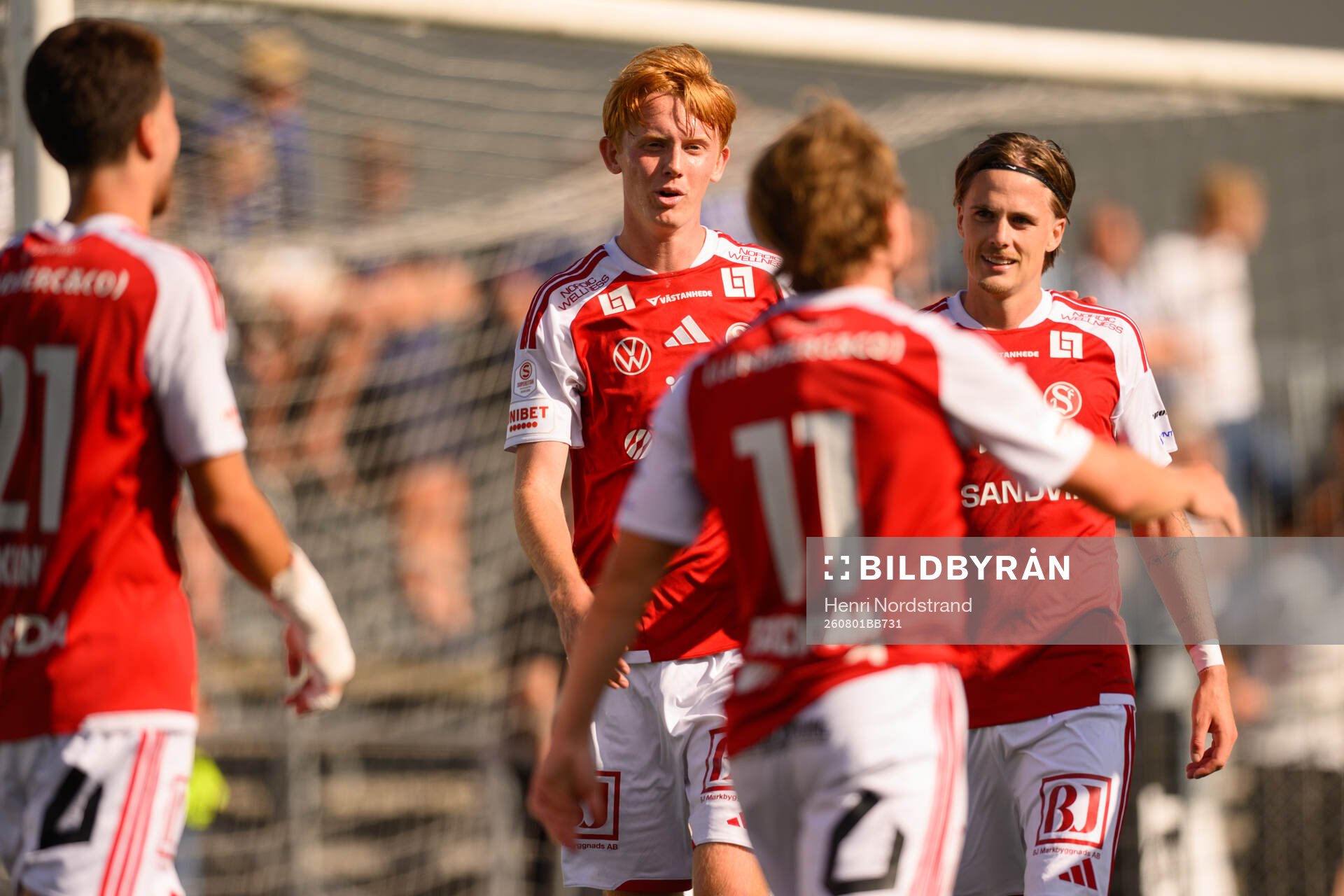 Sandvikens spelare jublar