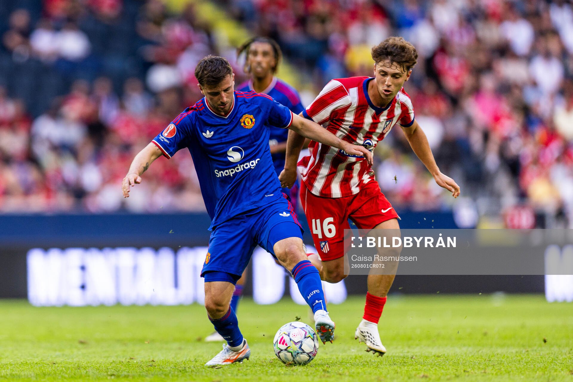 Mason Mount of Manchester United and Castillo of Atletico