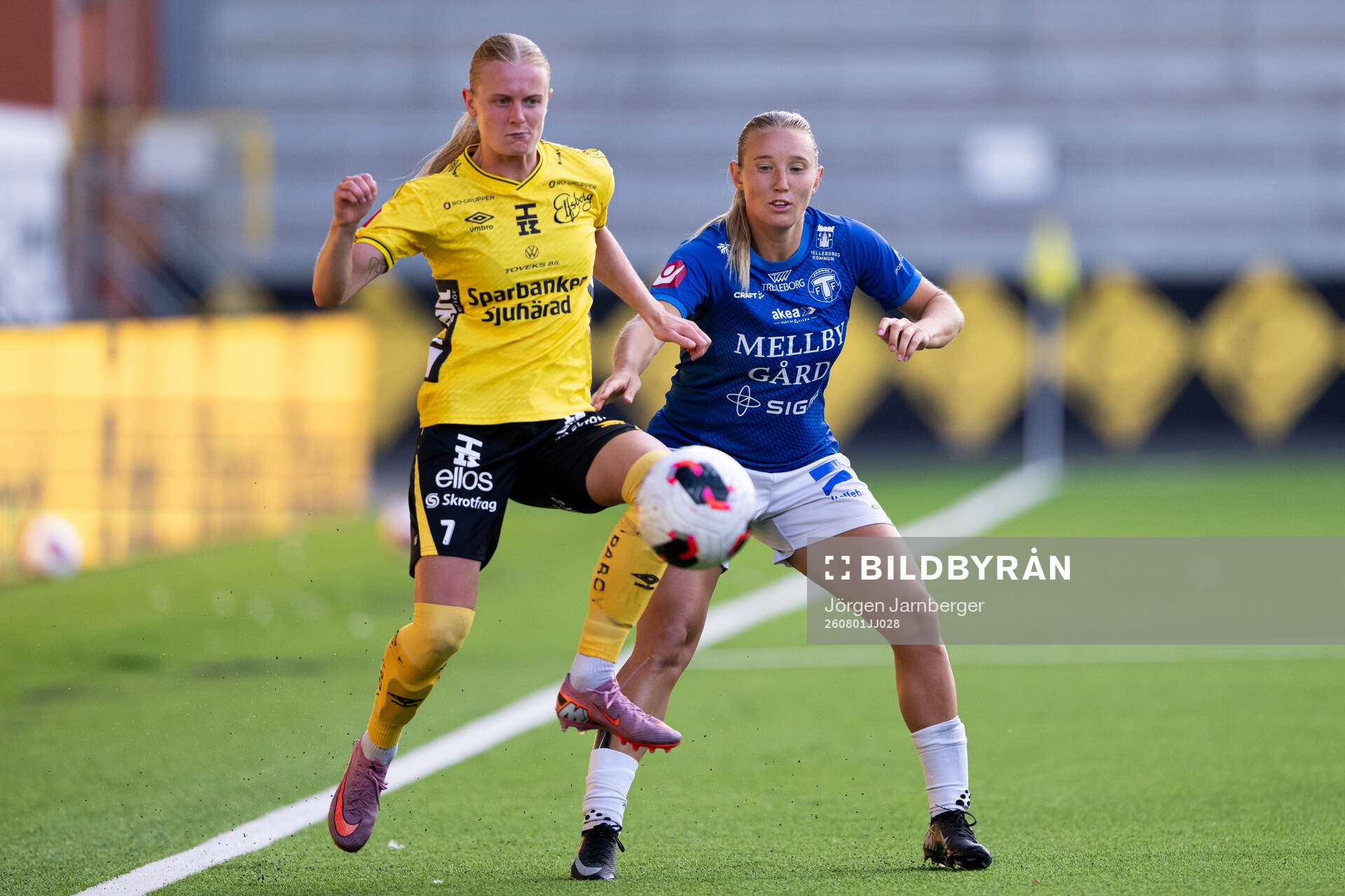 Elfsborgs Hanna Jiozon och Trelleborgs Ronja Karlsson