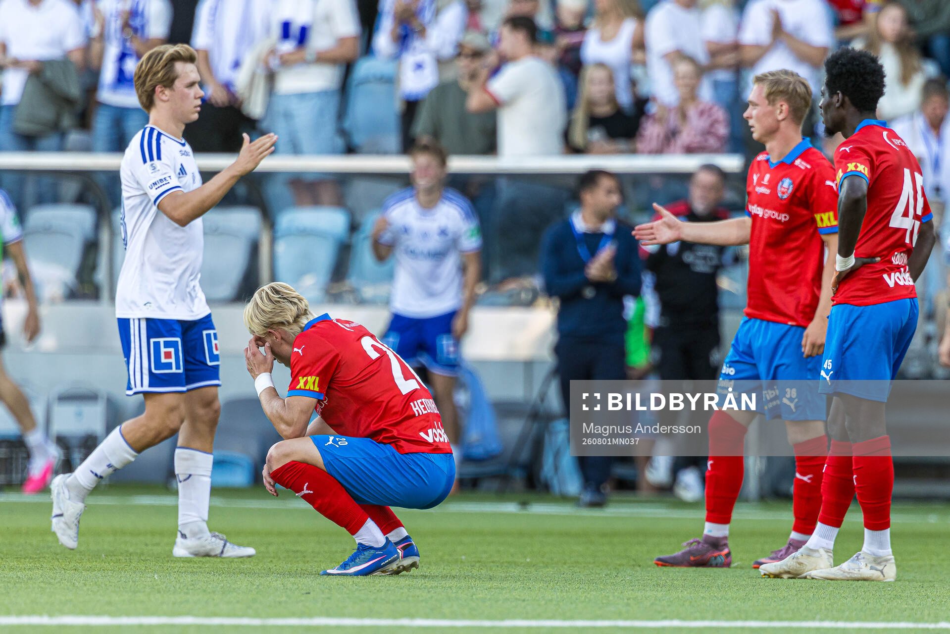 Helsingborgs Leo Hedenberg deppar