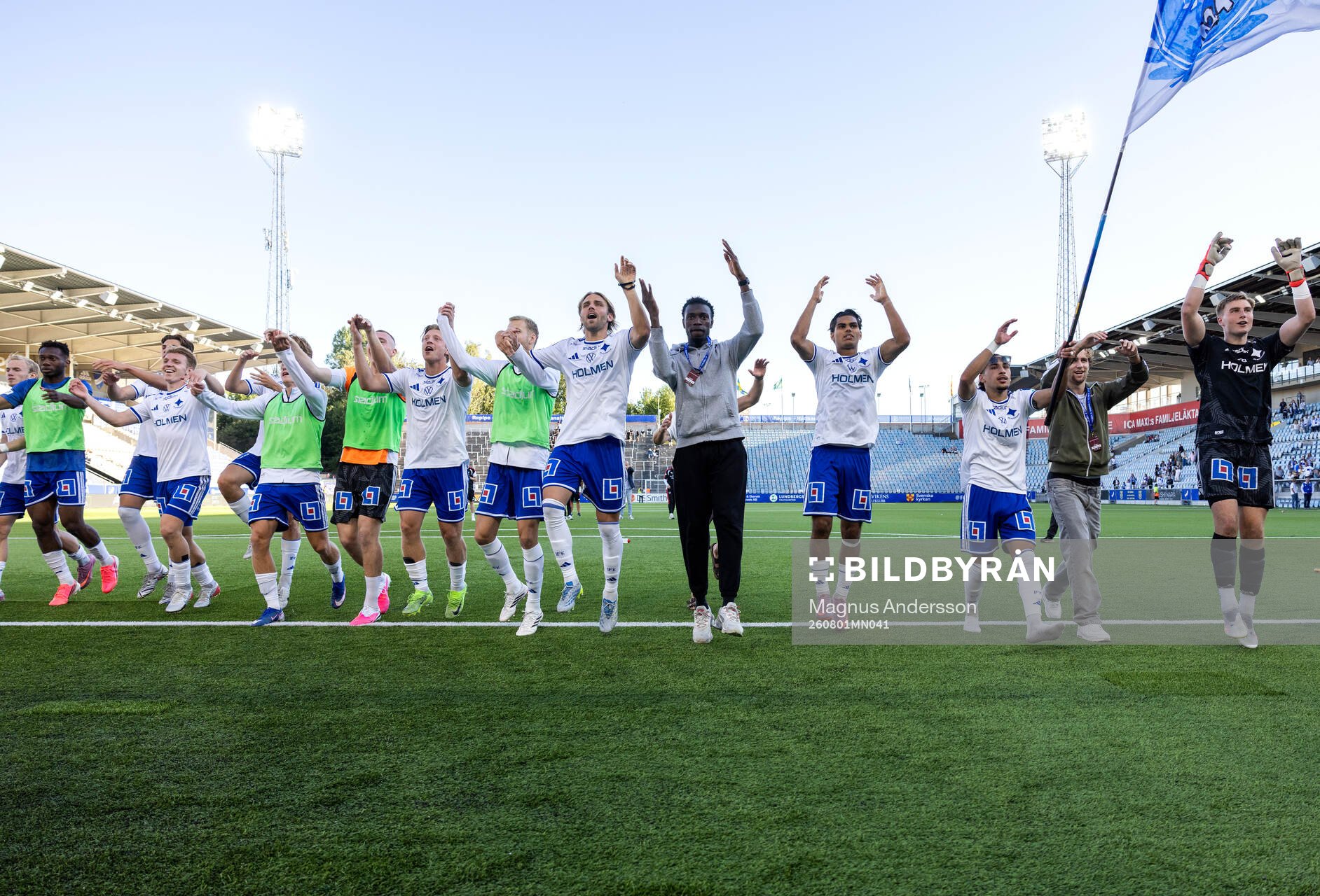 IFK Norrköpings spelare jublar