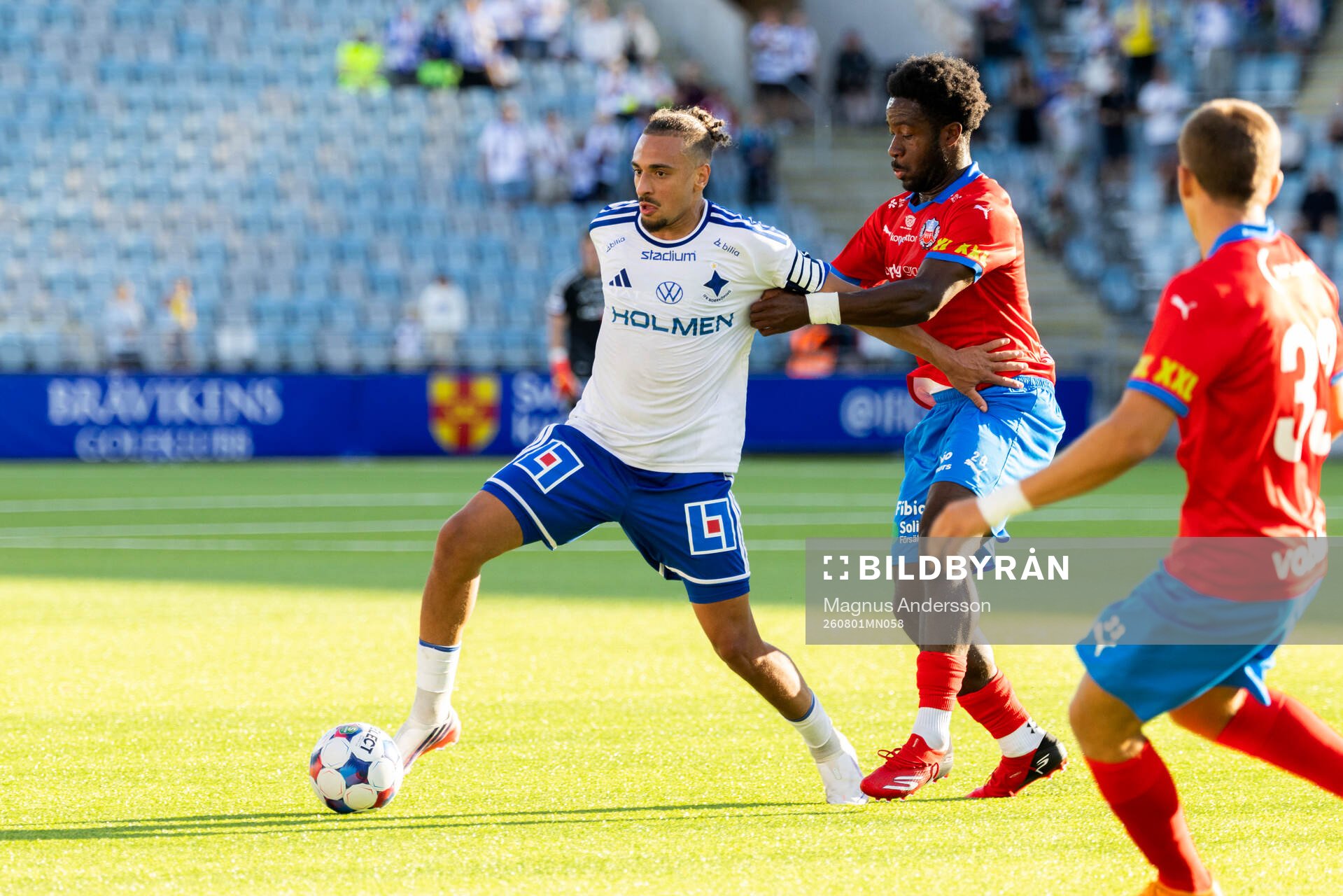 IFK Norrköpings Moutaz Neffati och Helsingborgs Kevin