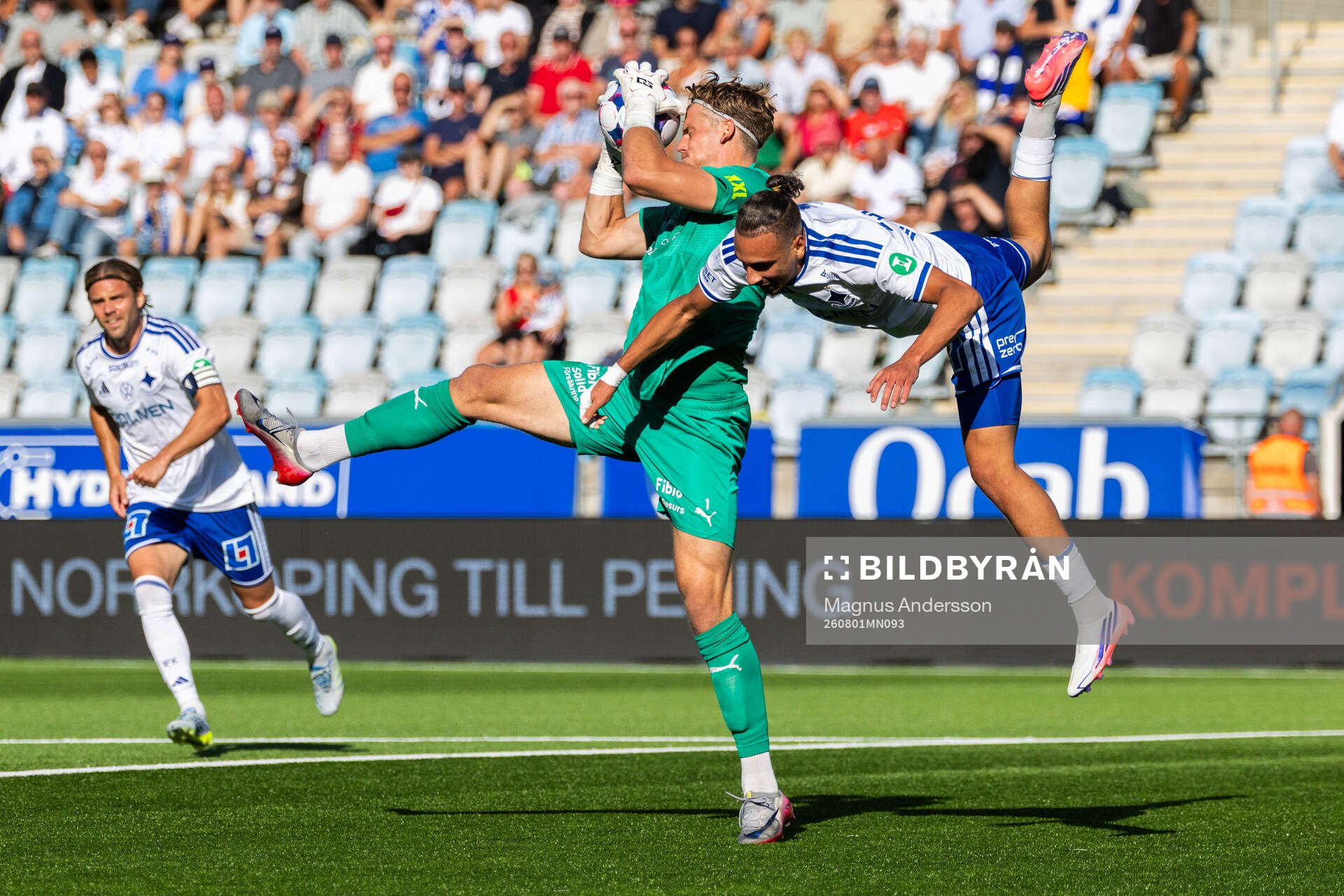 Helsingborgs målvakt Johan Brattberg och IFK Norrköpings