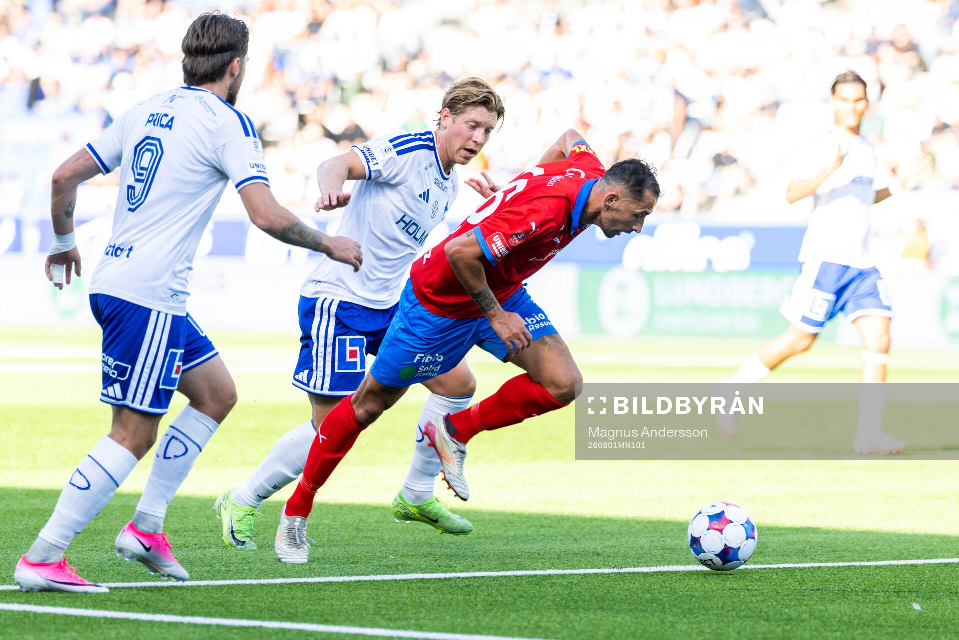 IFK Norrköpings Alexander Fransson och Helsingborgs Loret