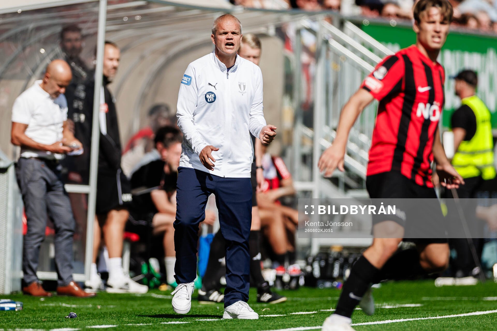 Malmö FFs huvudtränare Gaute Helstrup reagerar