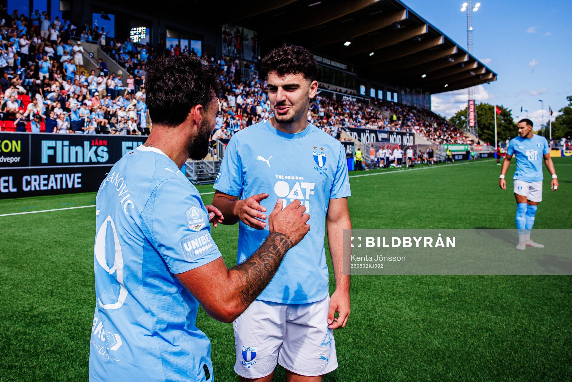 Malmö FFs Sead Haksabanovic och Bleon Kurtulus jublar