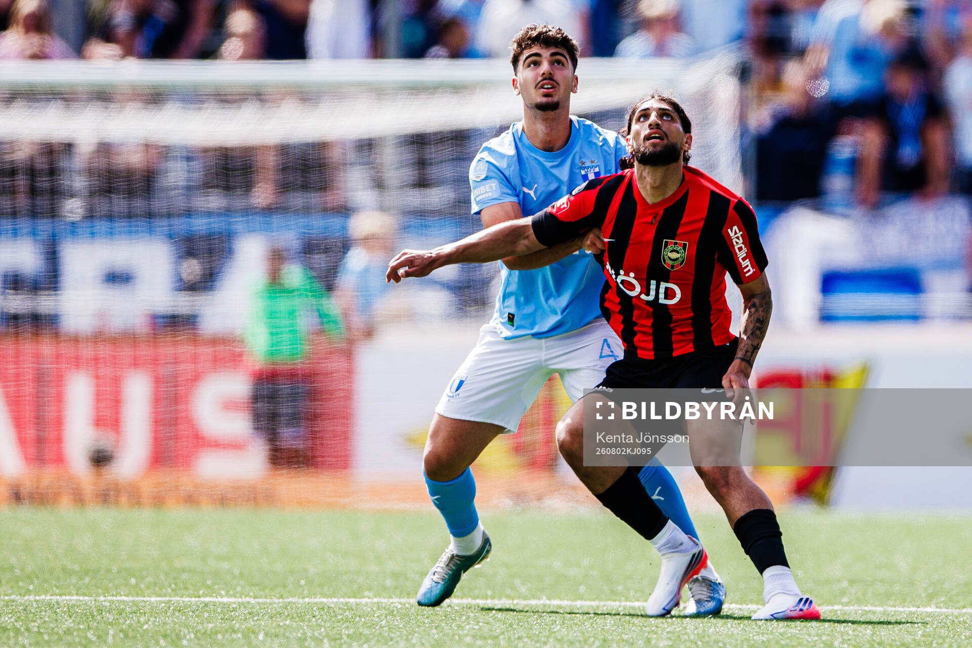 Malmö FFs Bleon Kurtulus och Brommapojkarnas David Isso
