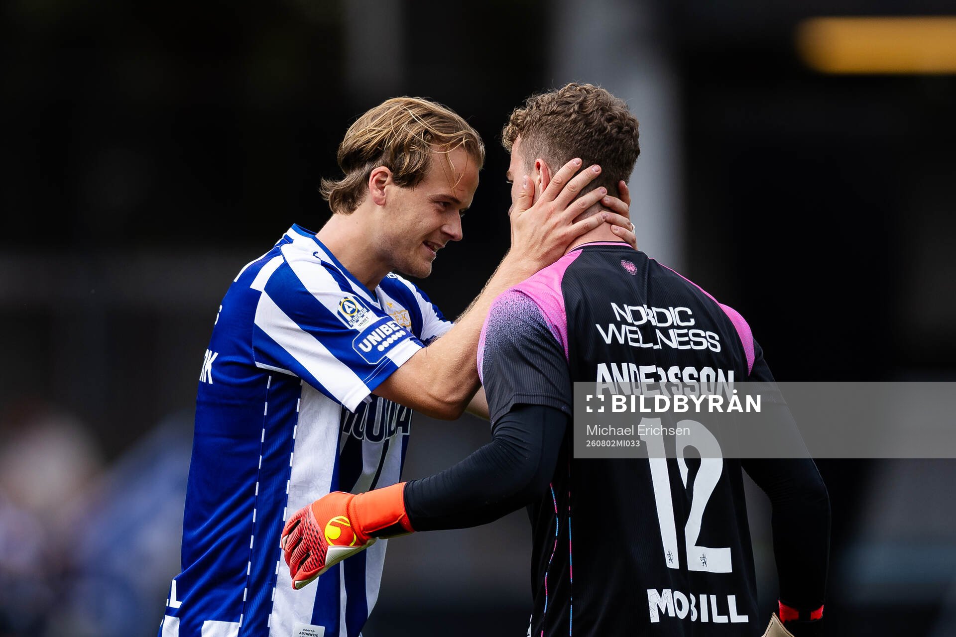 IFK Göteborgs målvakt Viktor Andersson och August