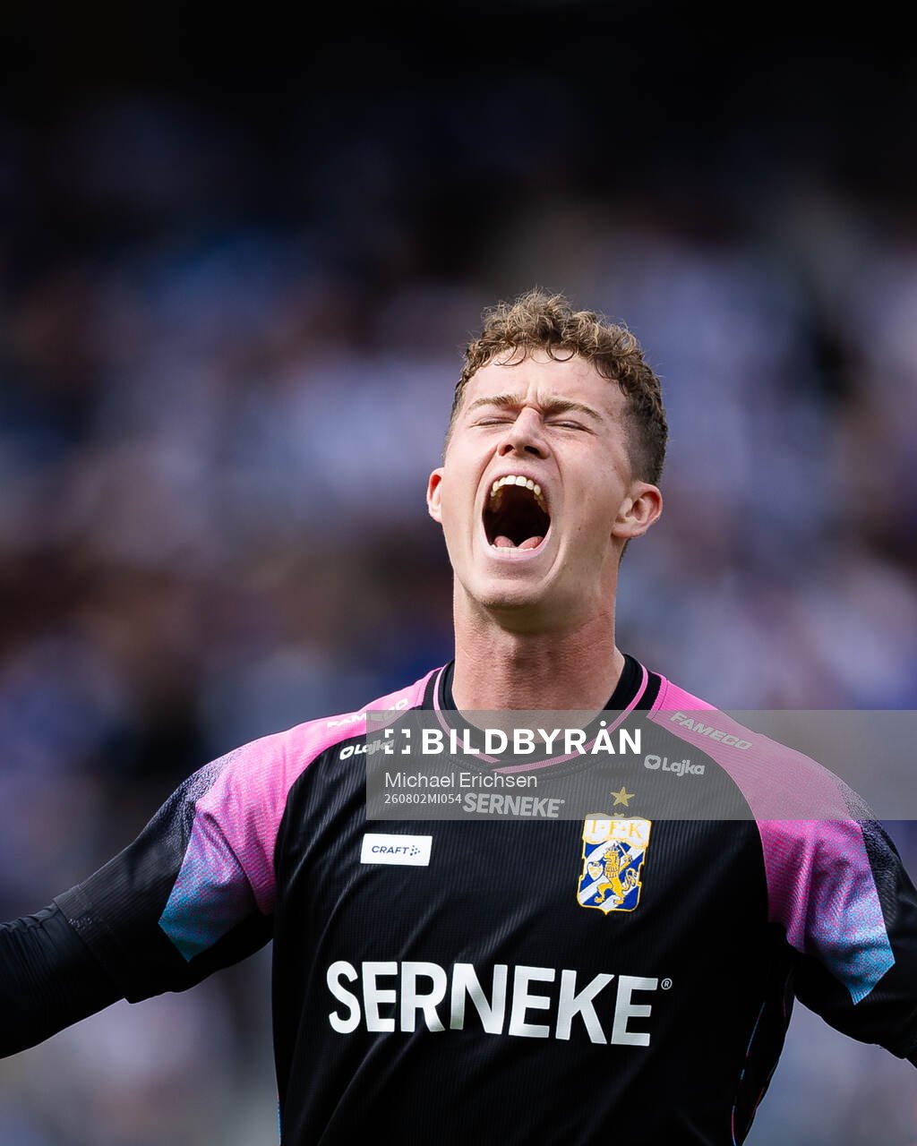 IFK Göteborgs målvakt Viktor Andersson jublar