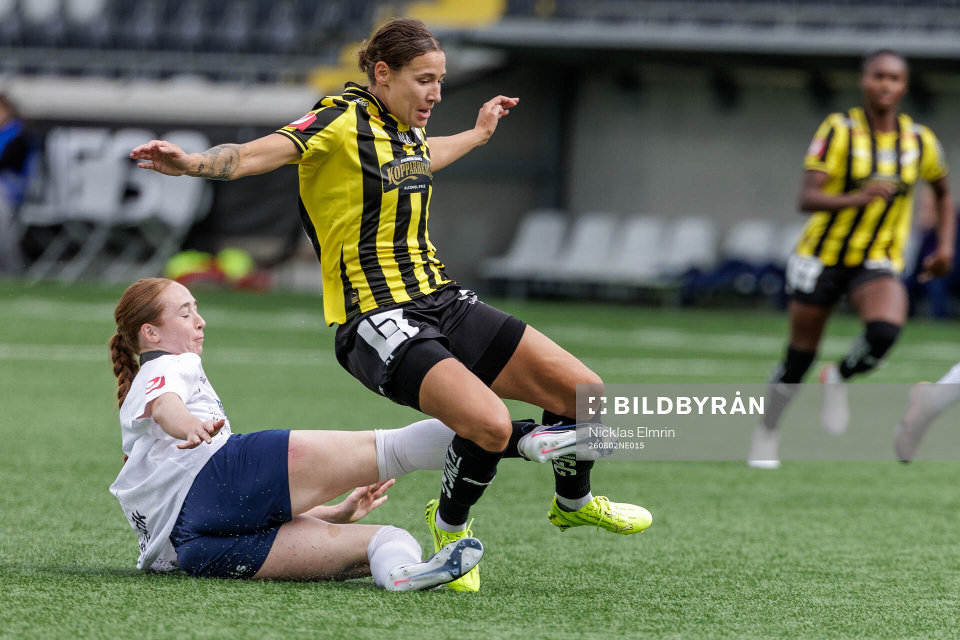 Eskilstuna United DFFs Rylie Rae Combs och Häckens Tabitha