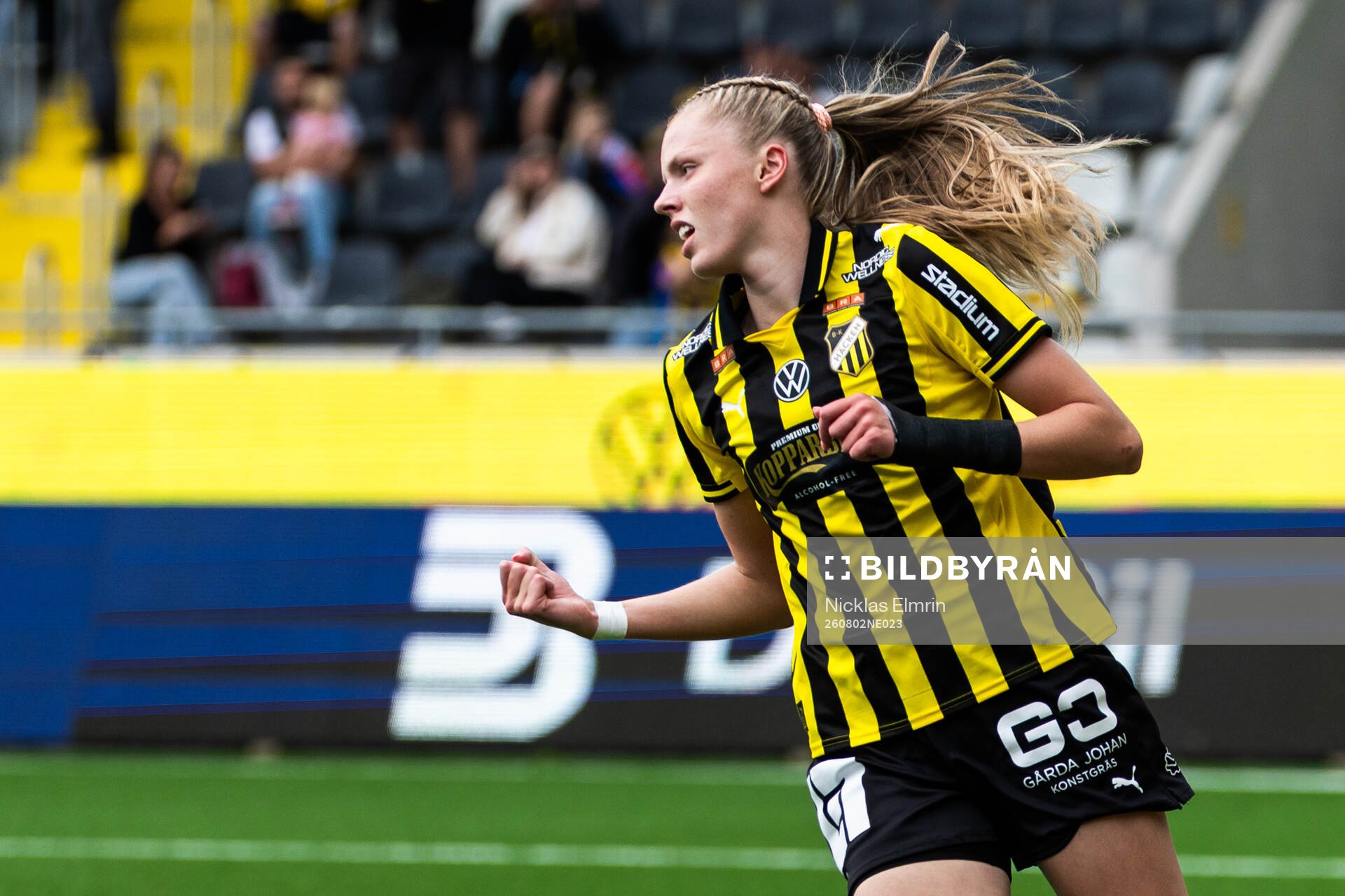 Häckens Thelma Pálmadottir jublar