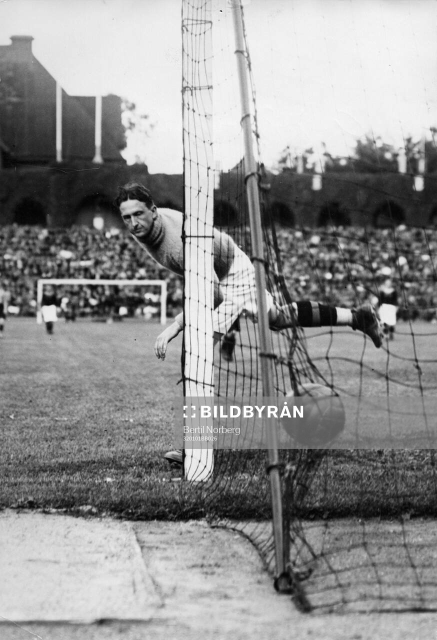 AIK - Elfsborg, 1932. Widlund ser