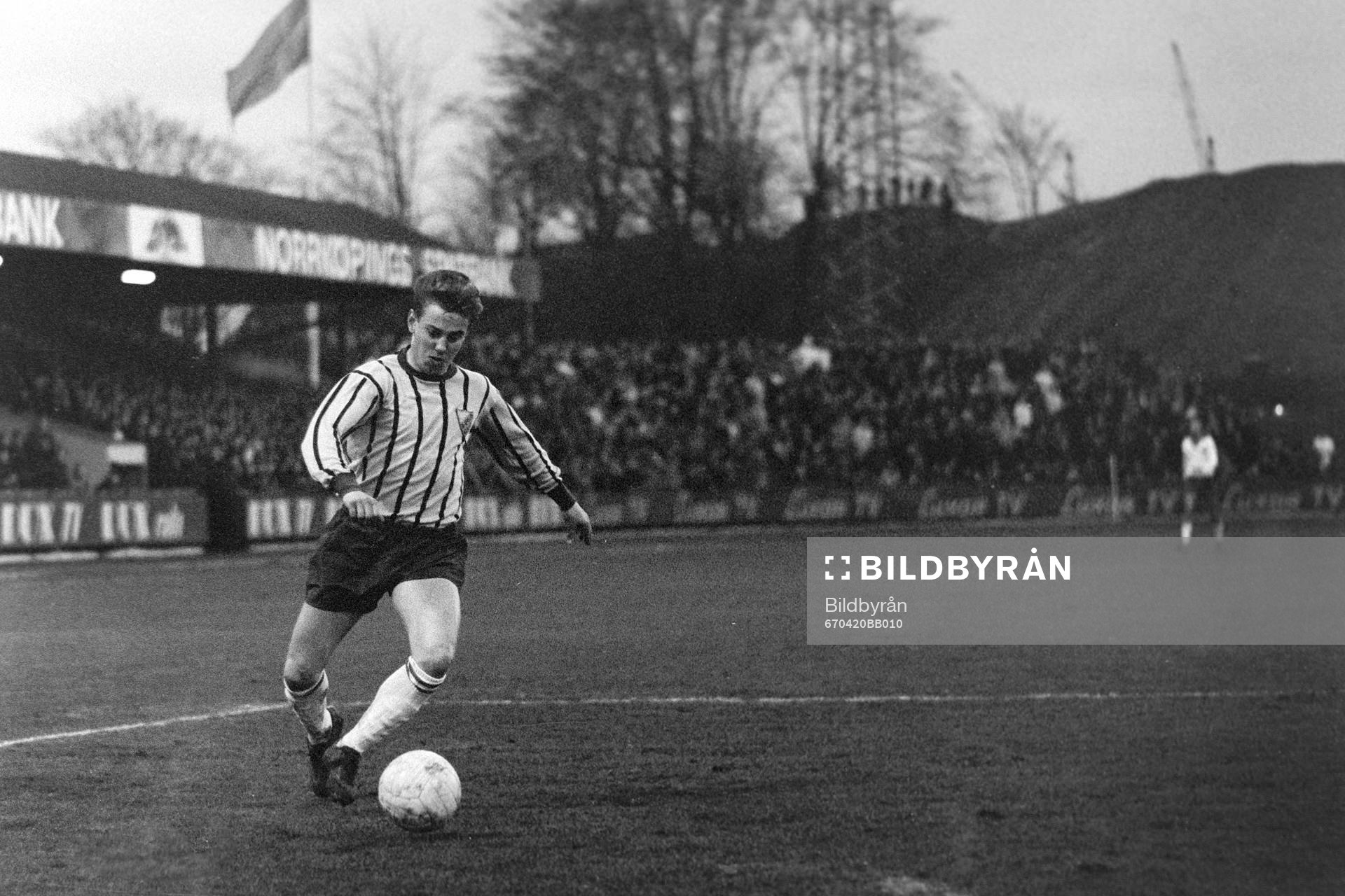 Stig Åkerström, Djurgården med bollen