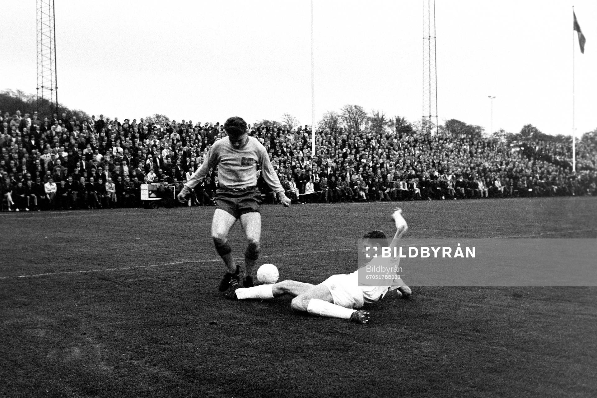 Sveriges Roger Magnusson i dribblingstagen