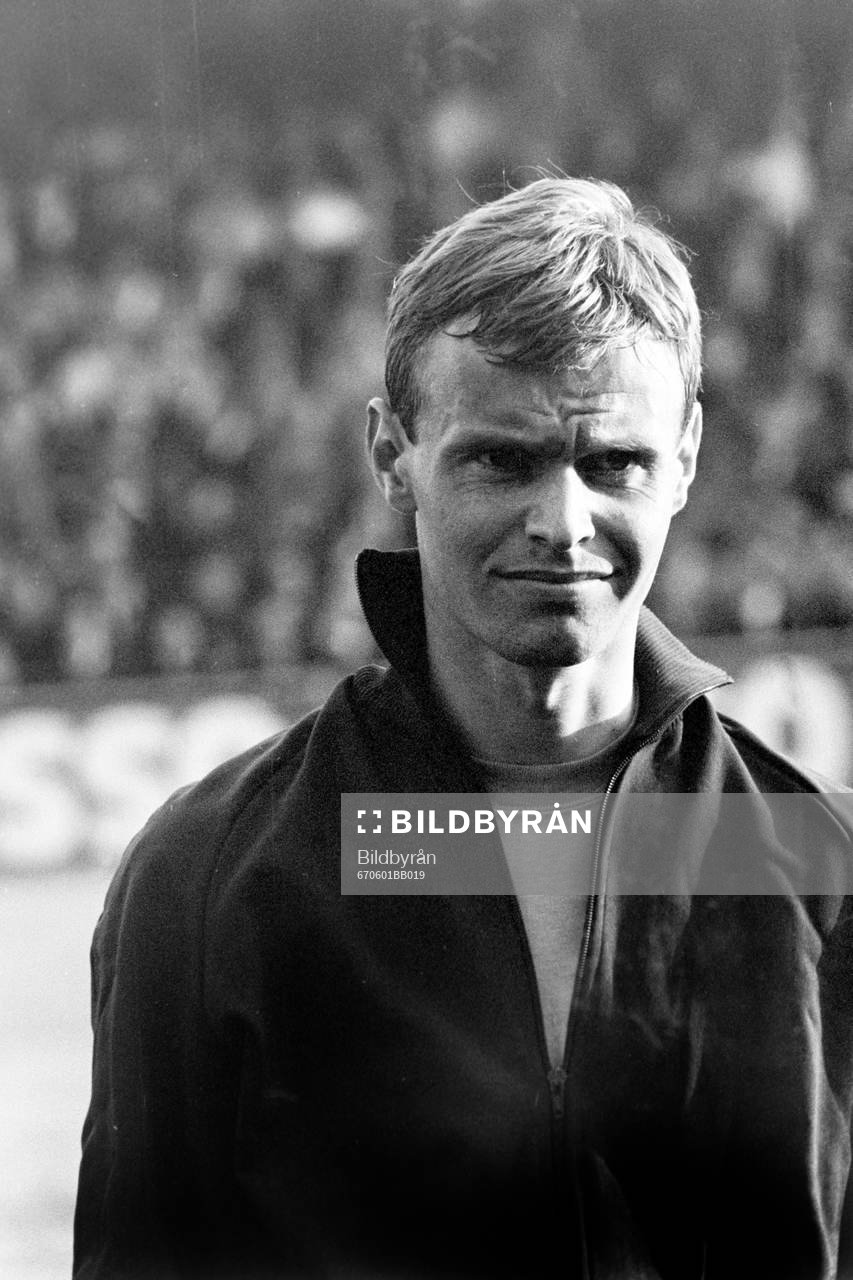 Ingvar Svensson, Sverige