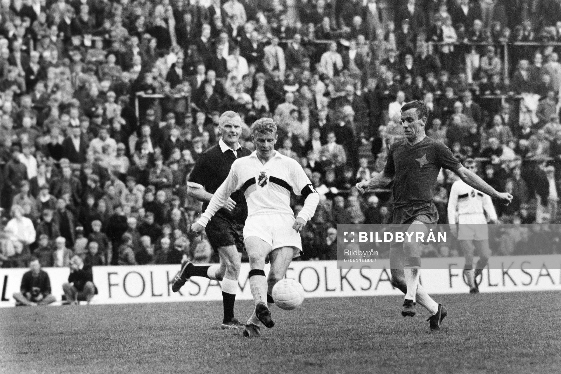 Jim Nildén, AIK är först på bollen