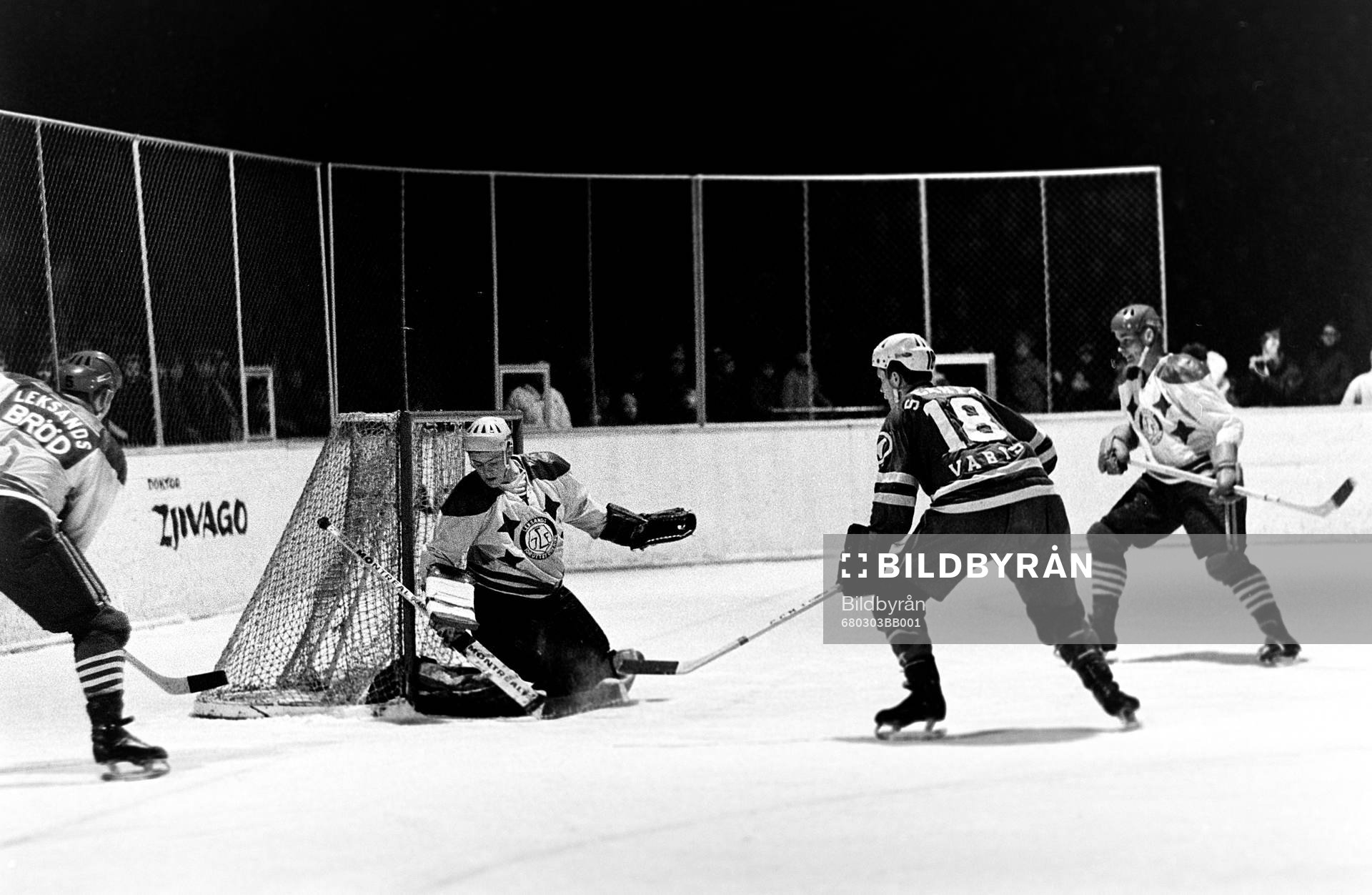 Situation framför leksands målvakt Christer Abrahamsson