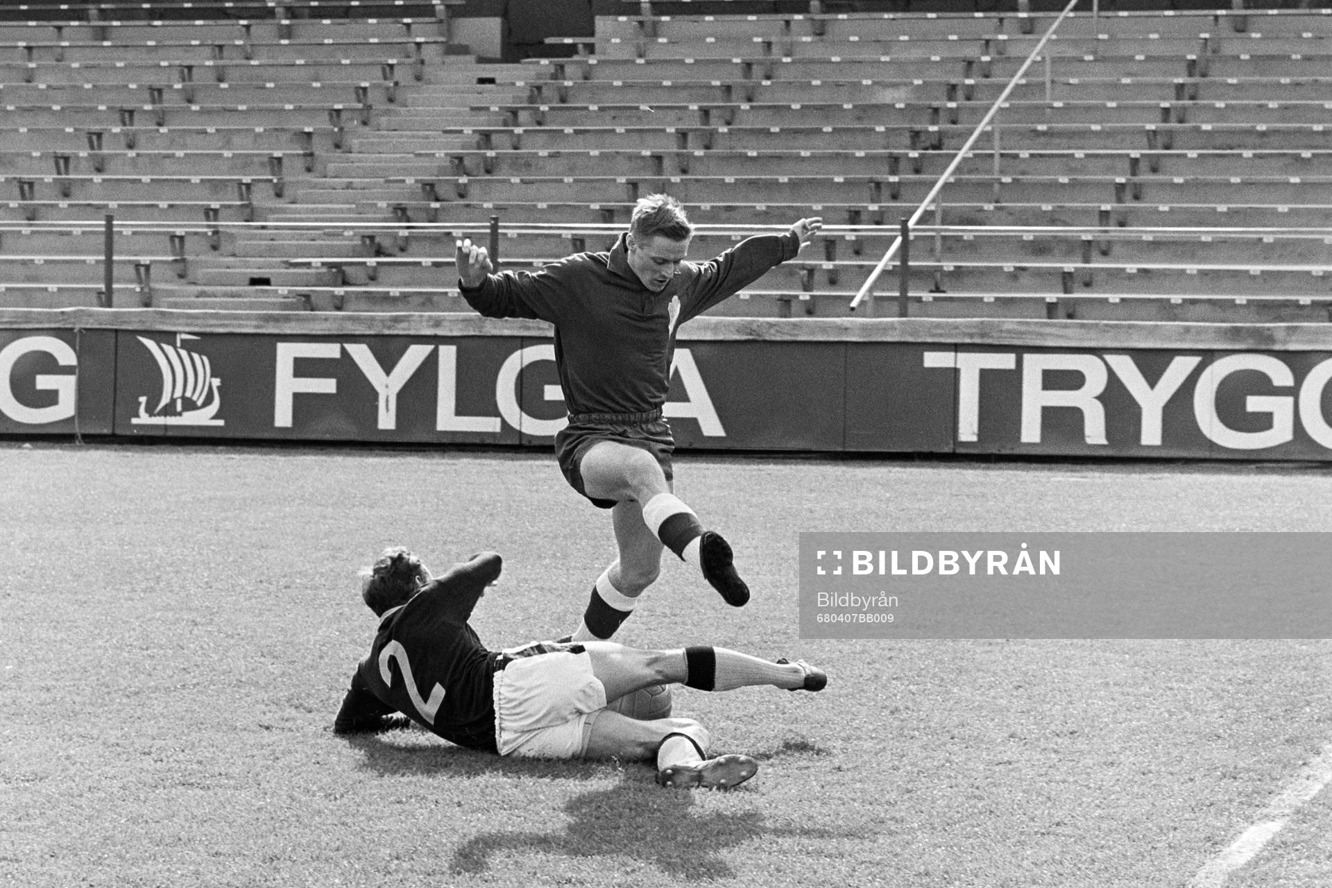 Harry Bild, Öster stoppas