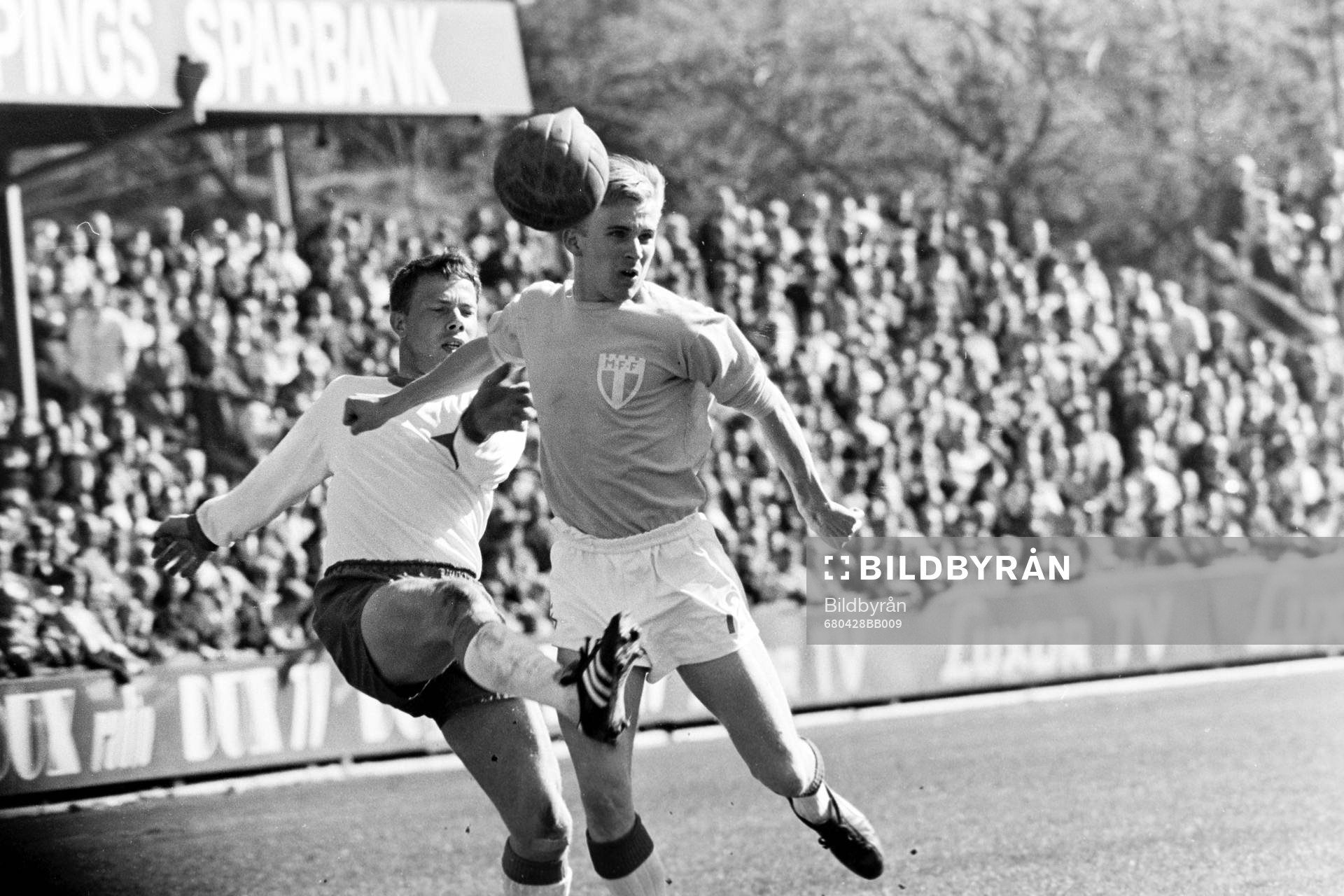 Kamp om bollen