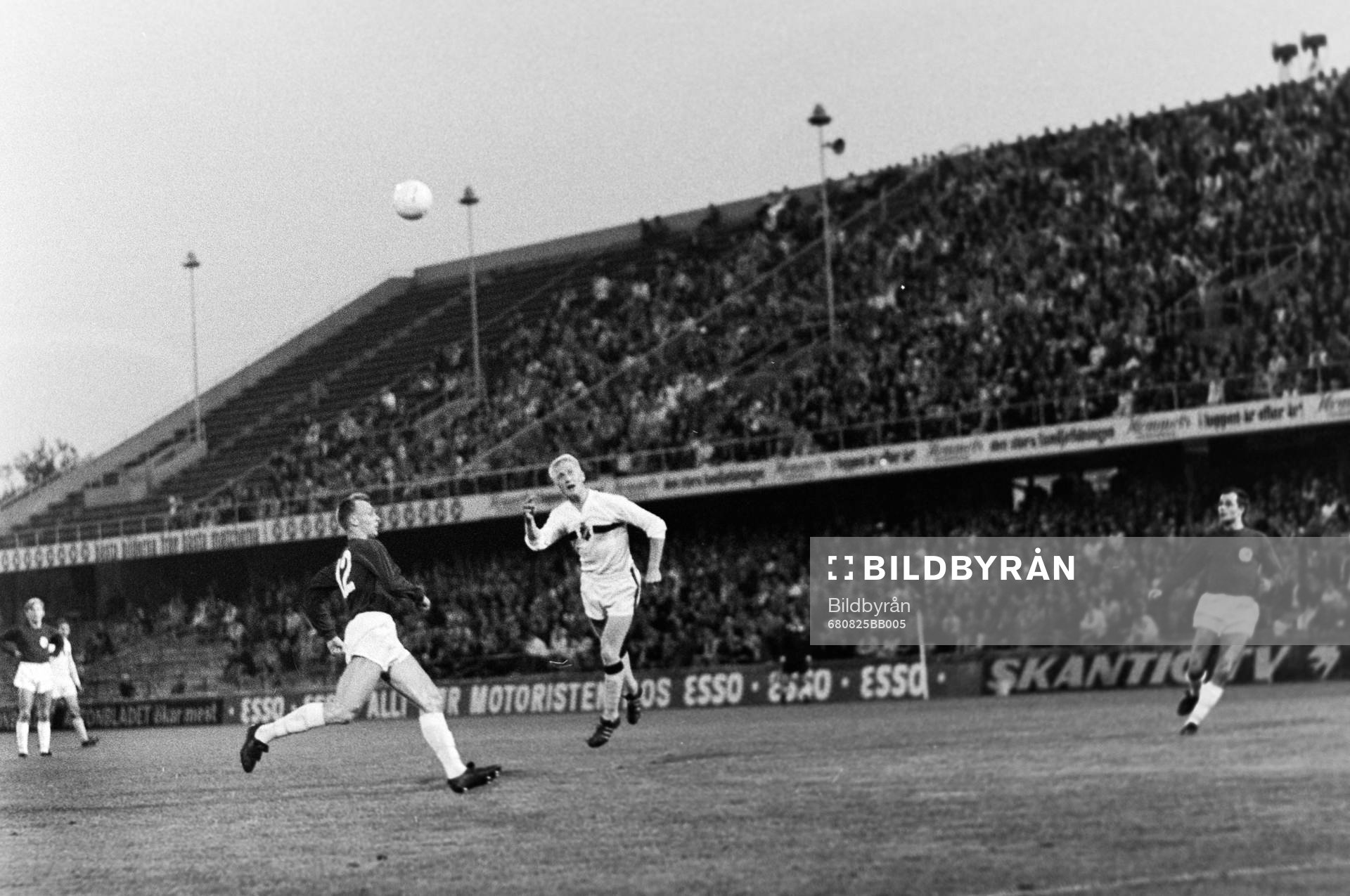 Roland Lundblad, AIK i en nickduell
